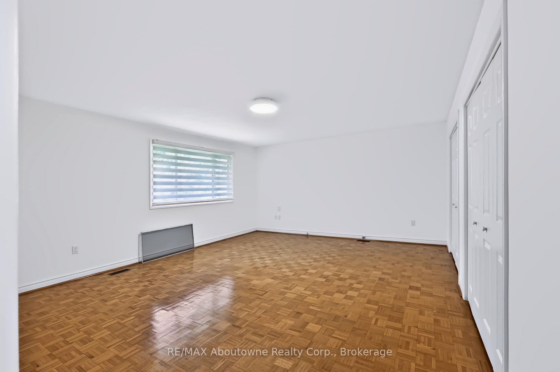 Photo 31 of 30 Birkbank Drive, Oakville, Ford — HOMEH