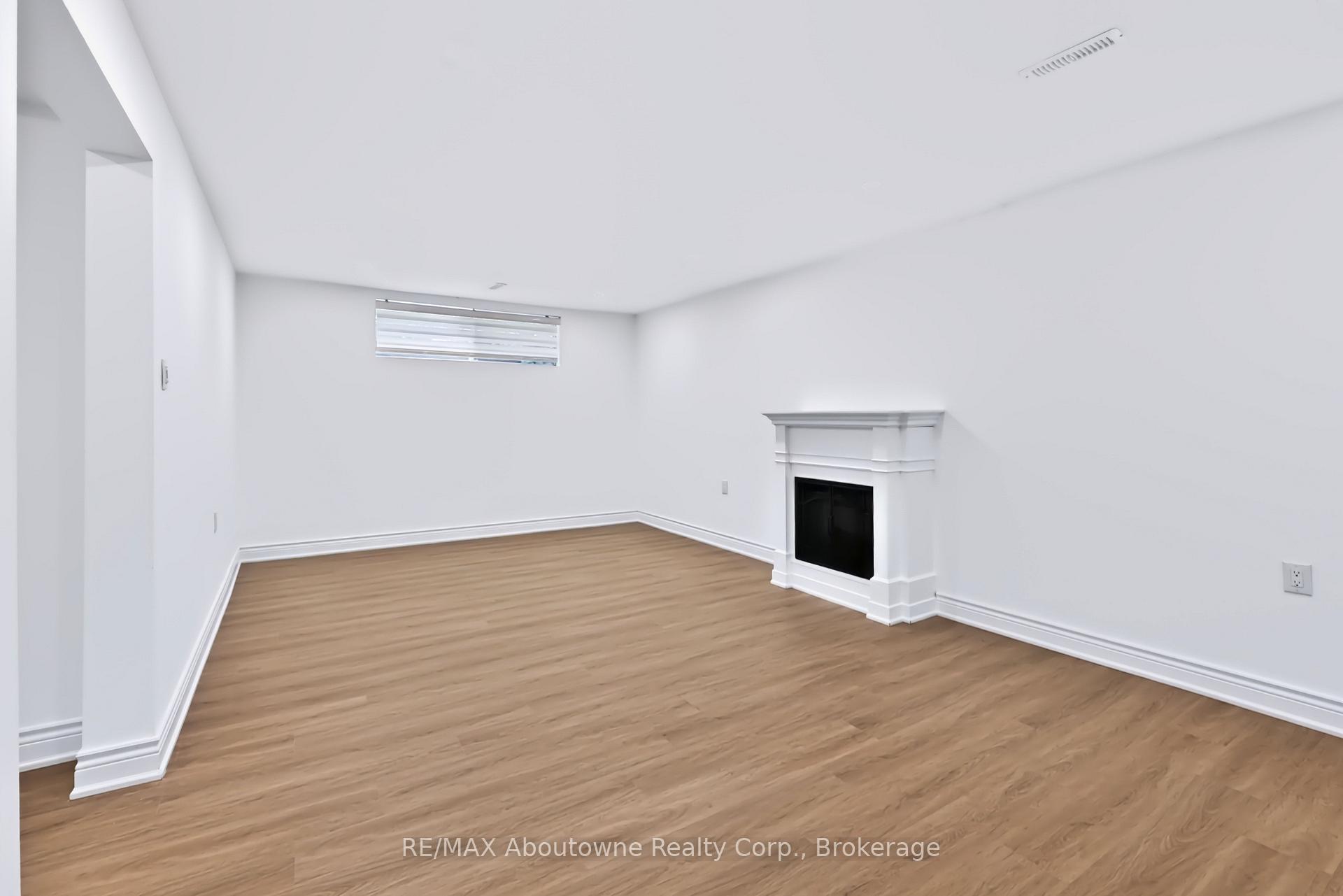 Photo 35 of 30 Birkbank Drive, Oakville, Ford — HOMEH