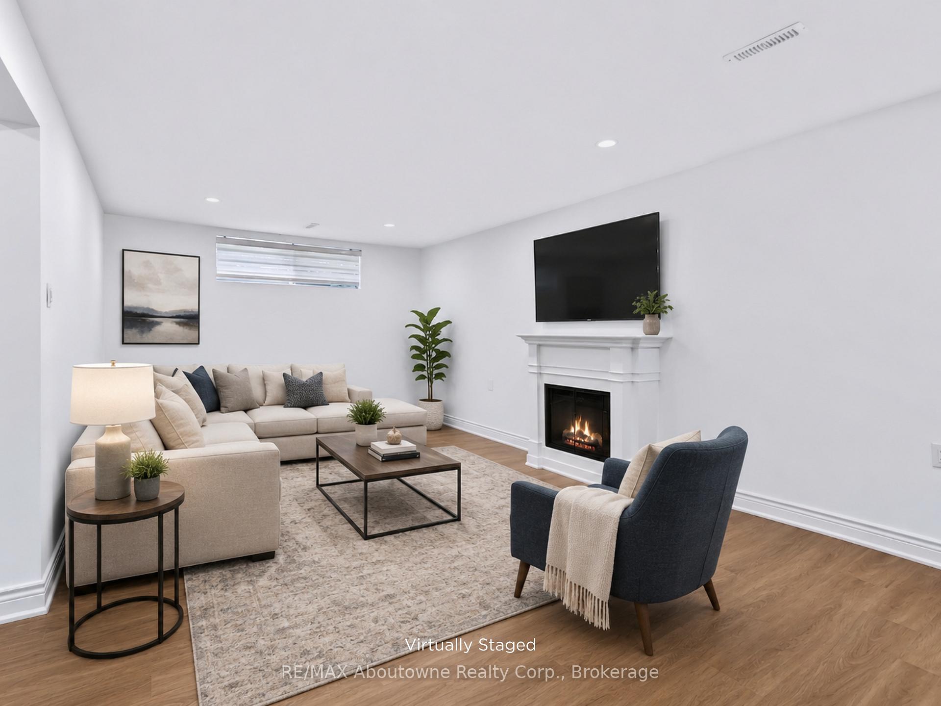 Photo 37 of 30 Birkbank Drive, Oakville, Ford — HOMEH