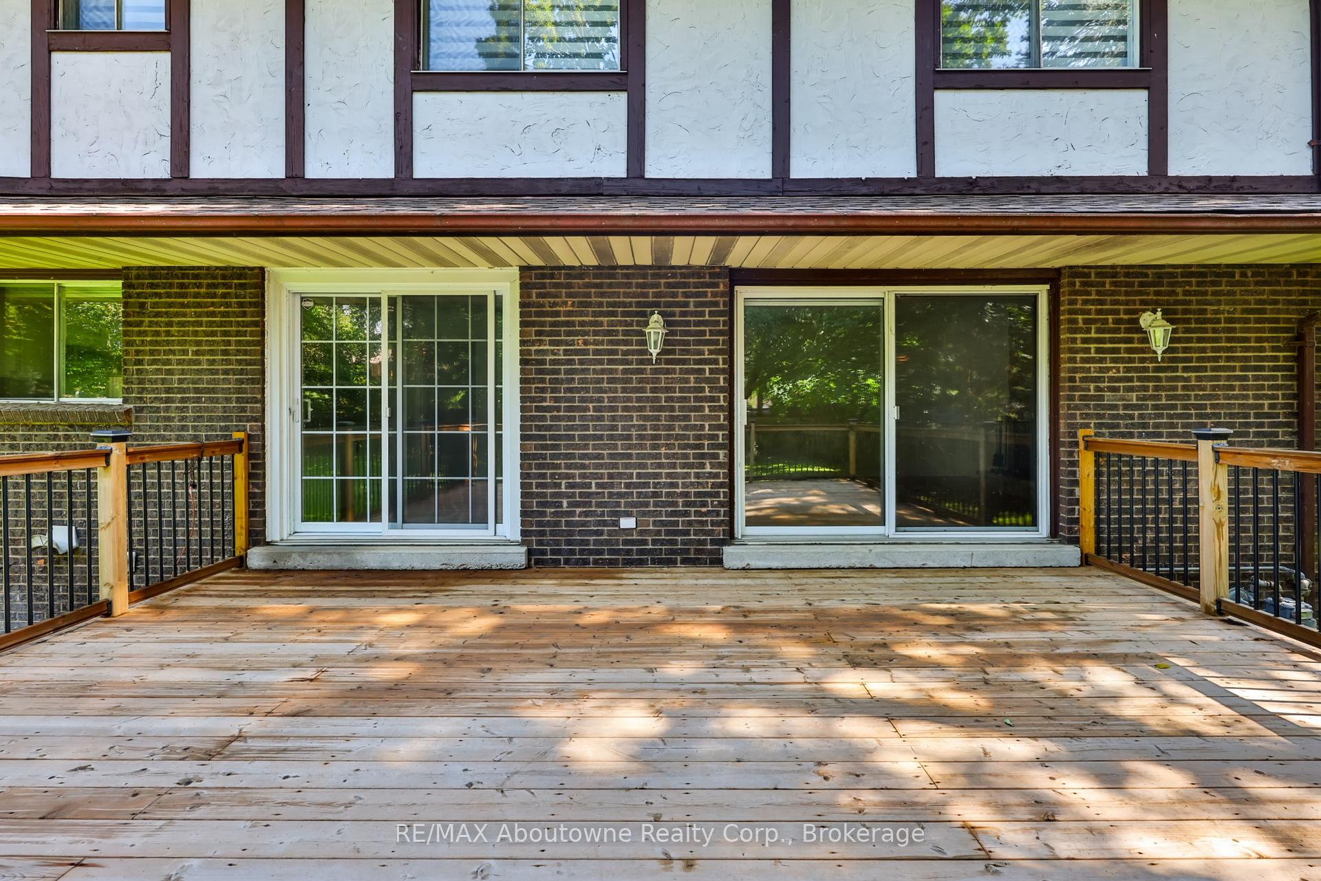 Photo 43 of 30 Birkbank Drive, Oakville, Ford — HOMEH