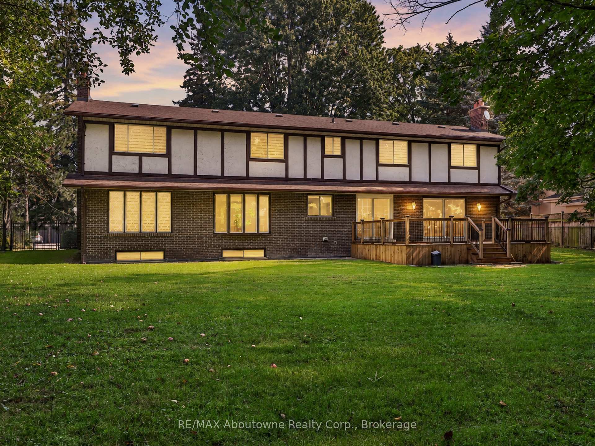 Photo 47 of 30 Birkbank Drive, Oakville, Ford — HOMEH