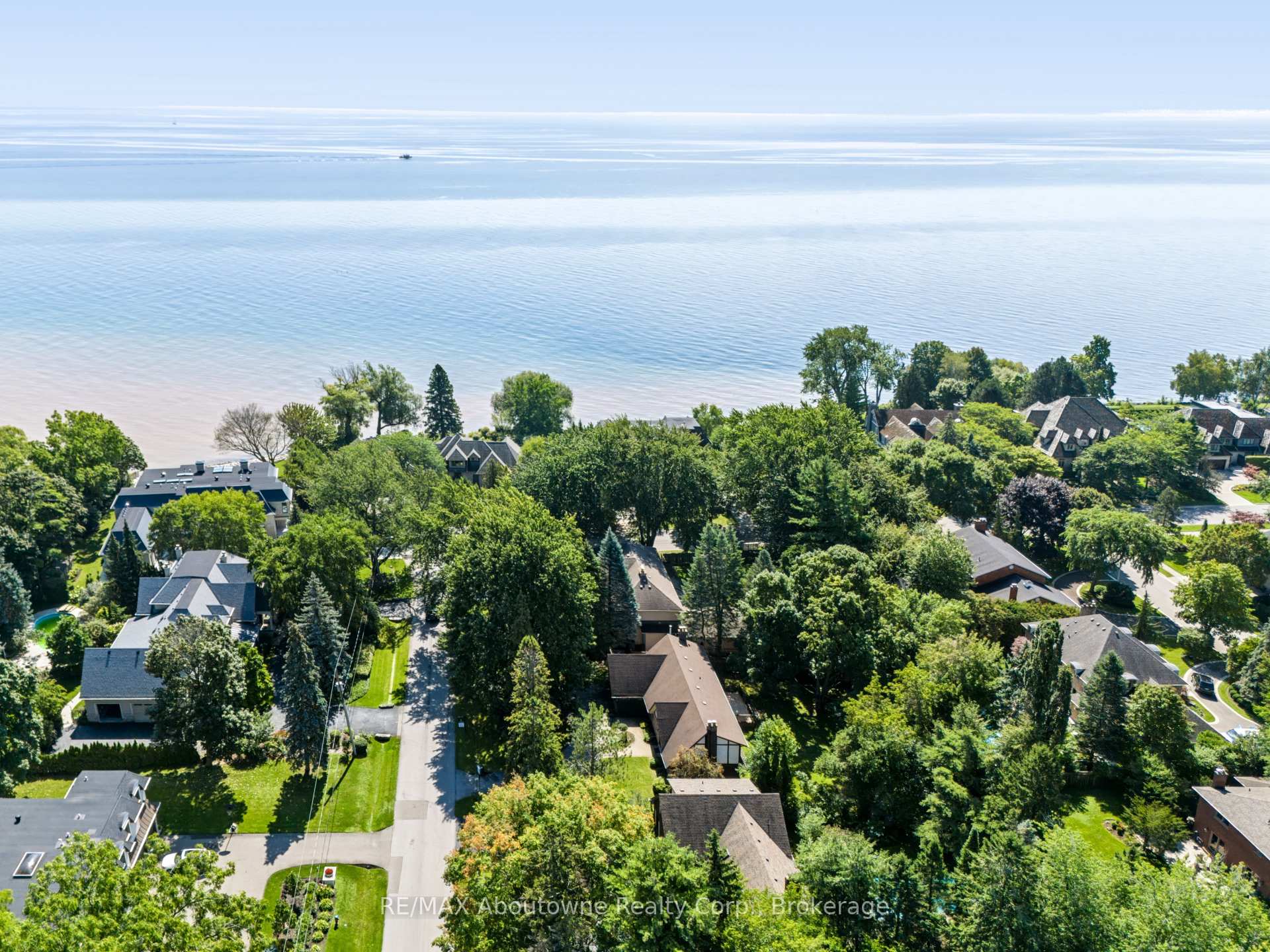 Photo 49 of 30 Birkbank Drive, Oakville, Ford — HOMEH