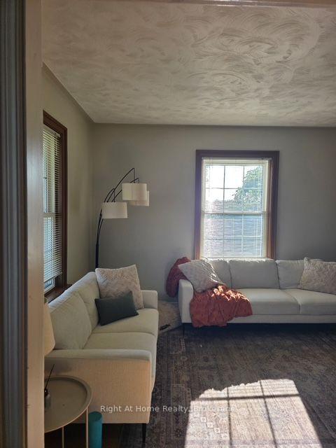 Photo 5 of 1266 Morton 10th Line, Cavan Monaghan, Cavan Twp — HOMEH