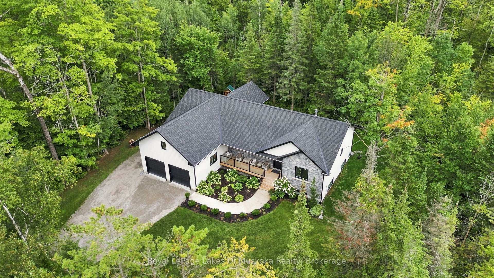 Photo 1 of 41 Meadows Avenue, Tay, Waubaushene — HOMEH