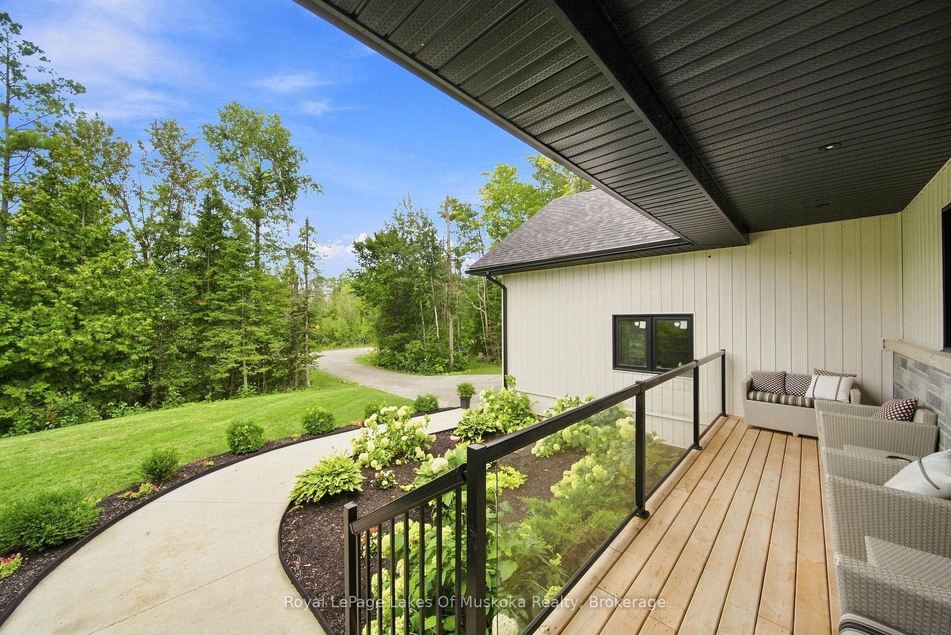Photo 4 of 41 Meadows Avenue, Tay, Waubaushene — HOMEH
