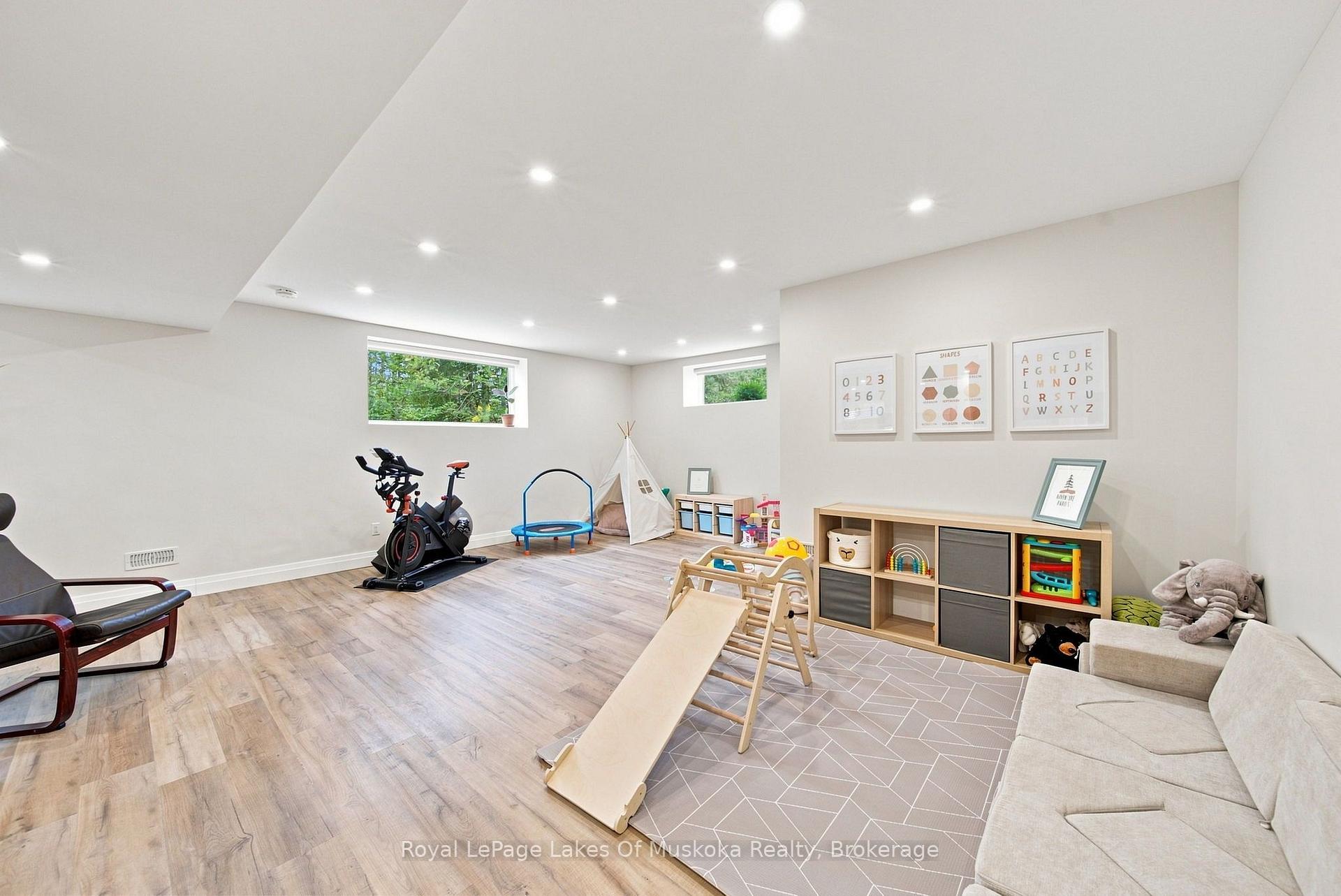 Photo 37 of 41 Meadows Avenue, Tay, Waubaushene — HOMEH