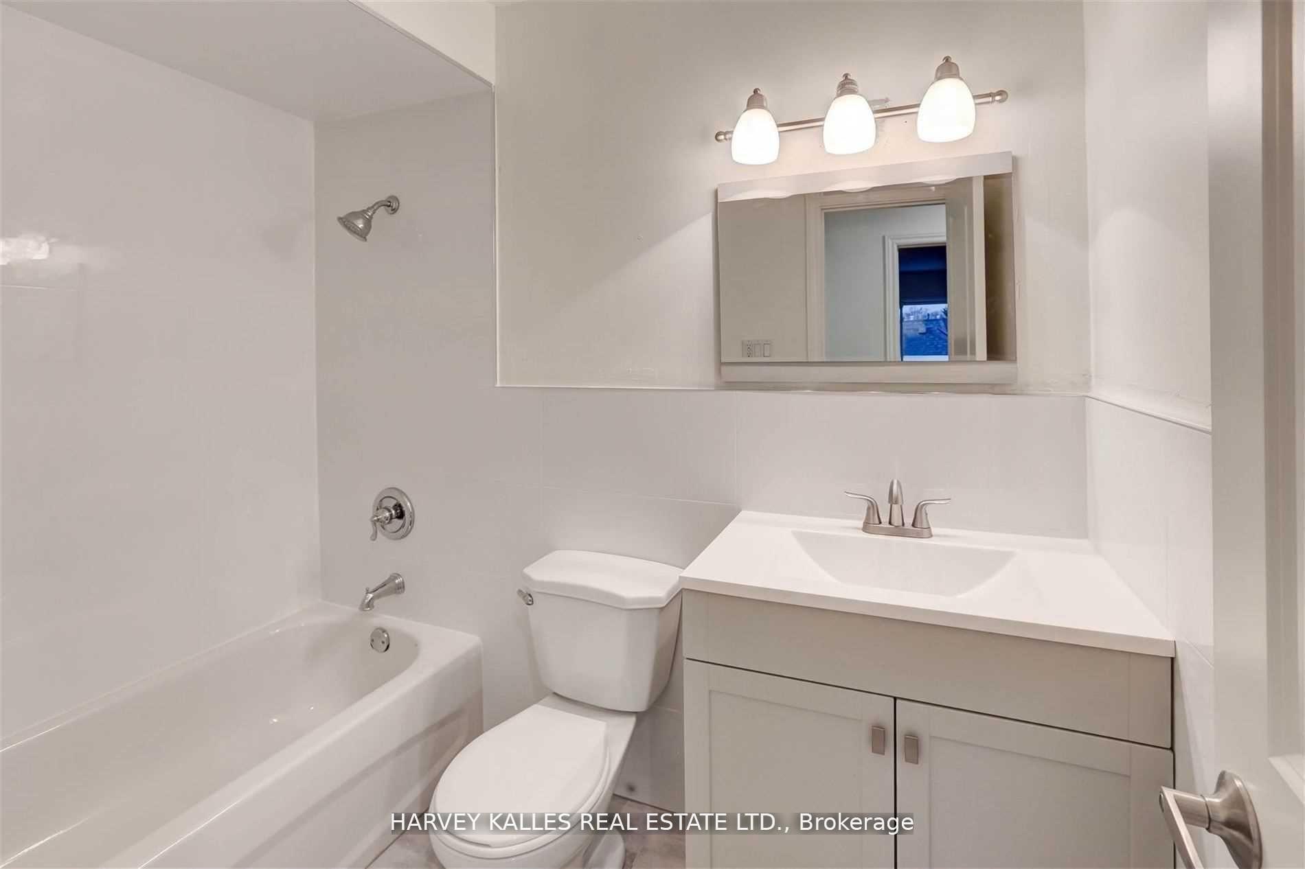 Photo 15 of Unit B, 901 Millwood Road, Toronto, Leaside — HOMEH