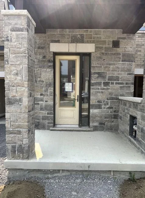 Photo 4 of Unit (Block 230 Unit 2), 29 Robert Eaton Avenue, Markham, Middlefield — HOMEH