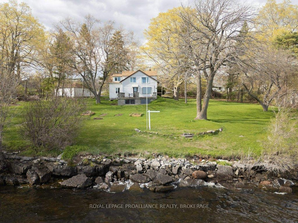 Photo 15 of 4690 Bath Road, Loyalist, Lennox and Addington - South — HOMEH