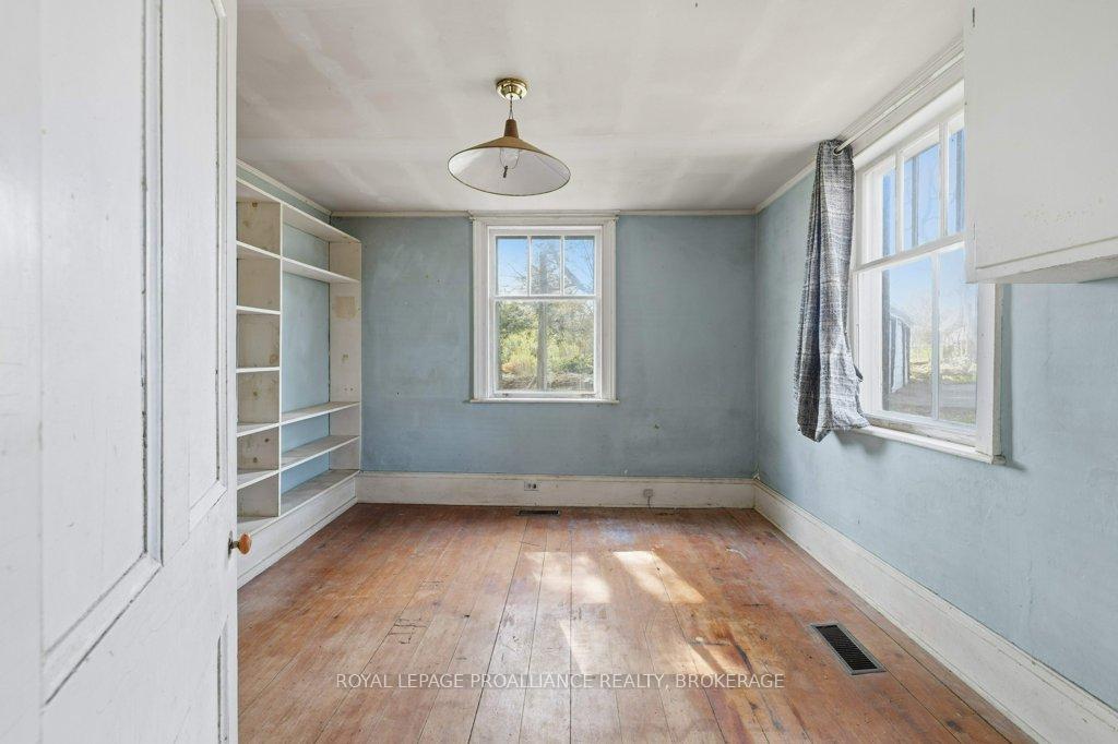 Photo 19 of 4690 Bath Road, Loyalist, Lennox and Addington - South — HOMEH