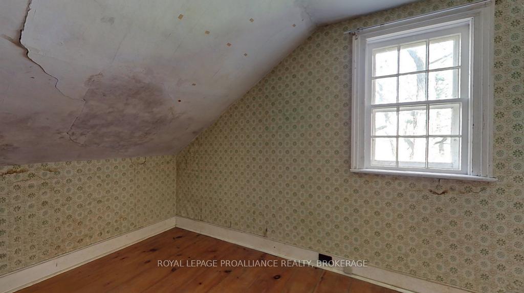 Photo 35 of 4690 Bath Road, Loyalist, Lennox and Addington - South — HOMEH