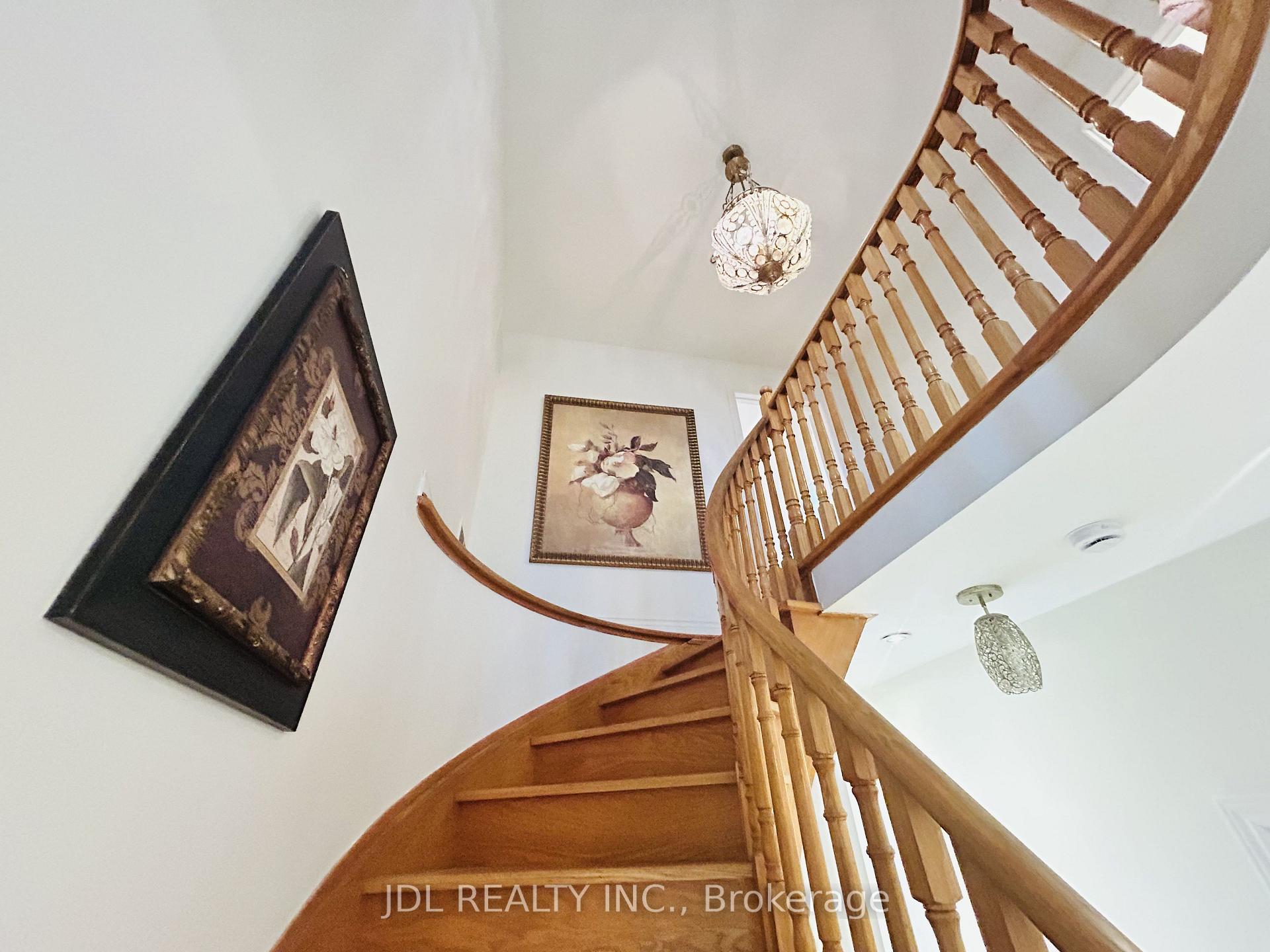 Photo 17 of Unit Bsmt, 80 Caproni Drive, Vaughan, Maple — HOMEH