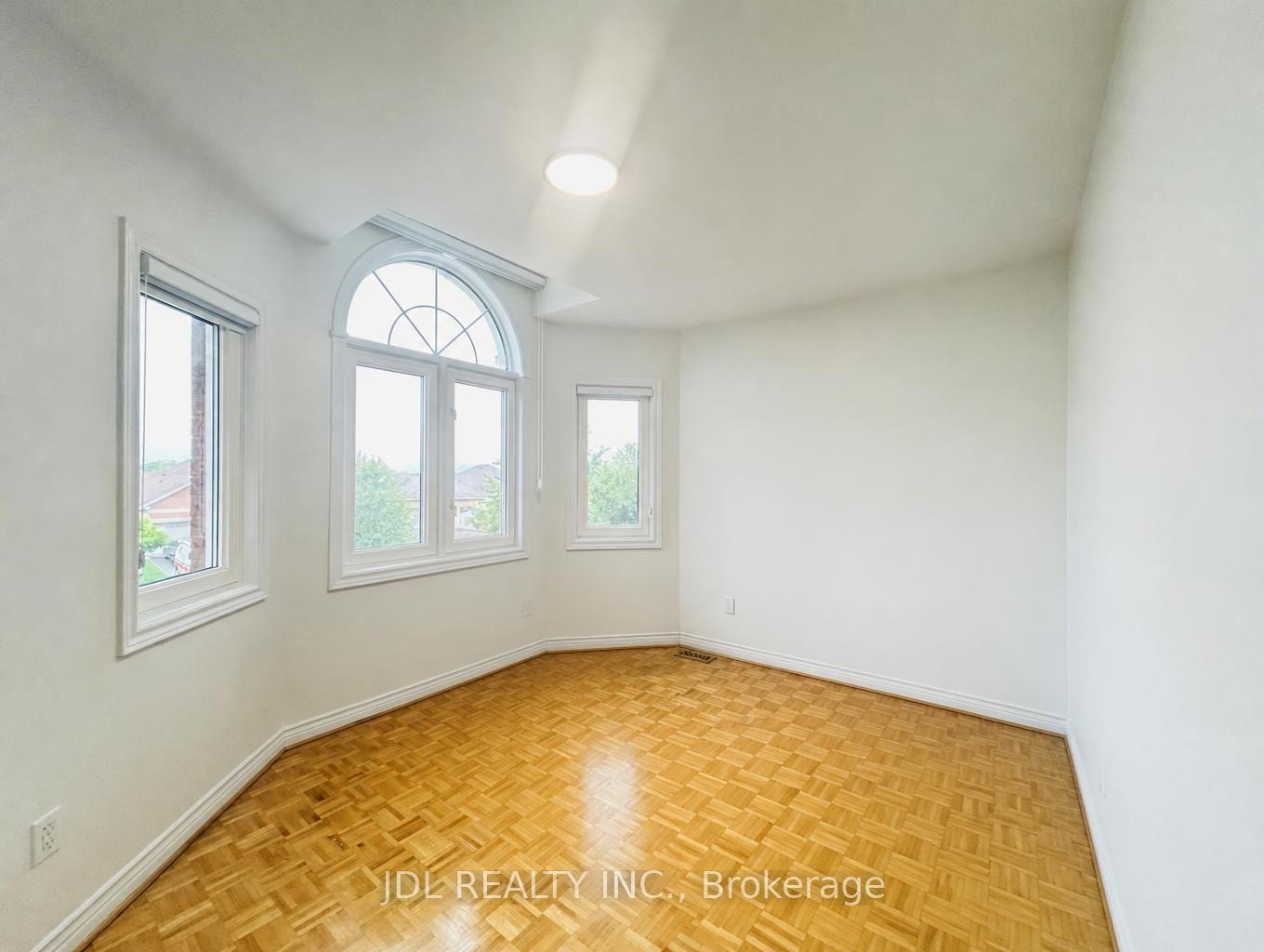 Photo 22 of Unit Bsmt, 80 Caproni Drive, Vaughan, Maple — HOMEH