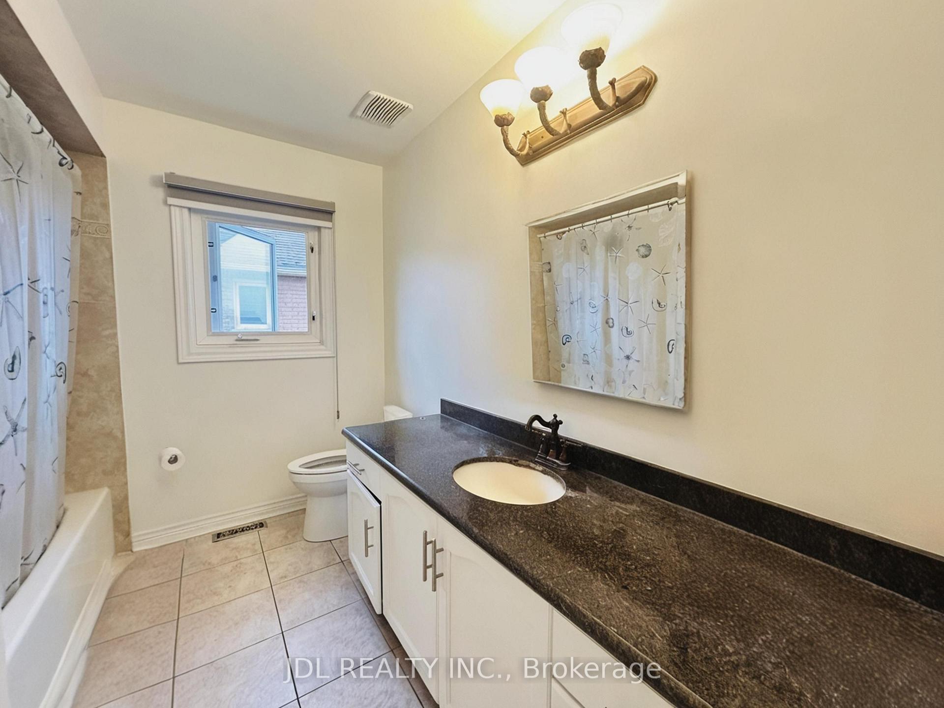Photo 25 of Unit Bsmt, 80 Caproni Drive, Vaughan, Maple — HOMEH