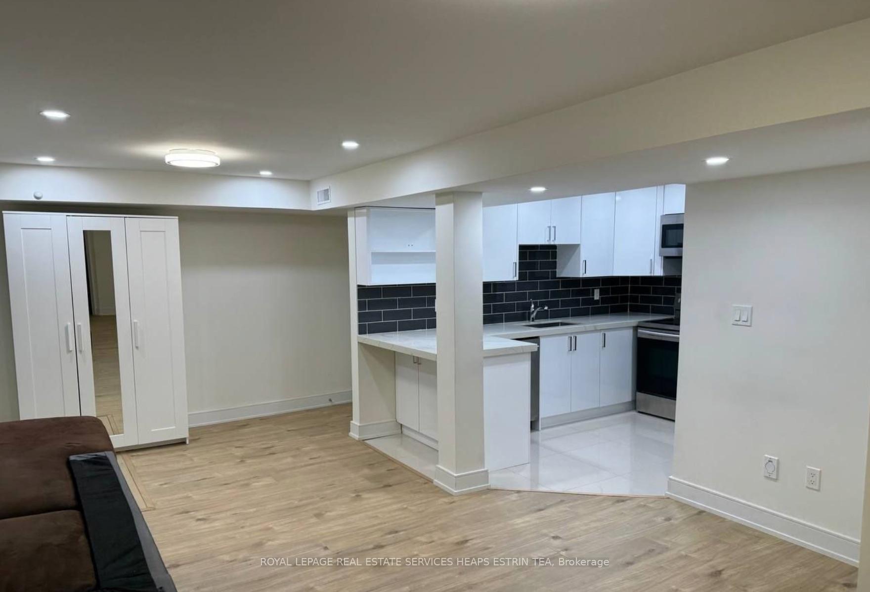 Photo 12 of Unit Basement, 26 Rockford Court, Vaughan, Crestwood-Springfarm-Yorkhill — HOMEH