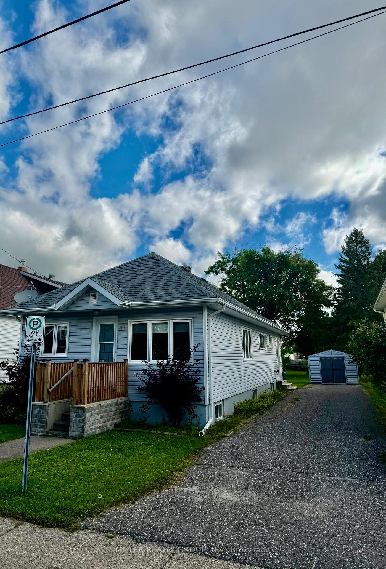 Front of 41 Niven St North Street N