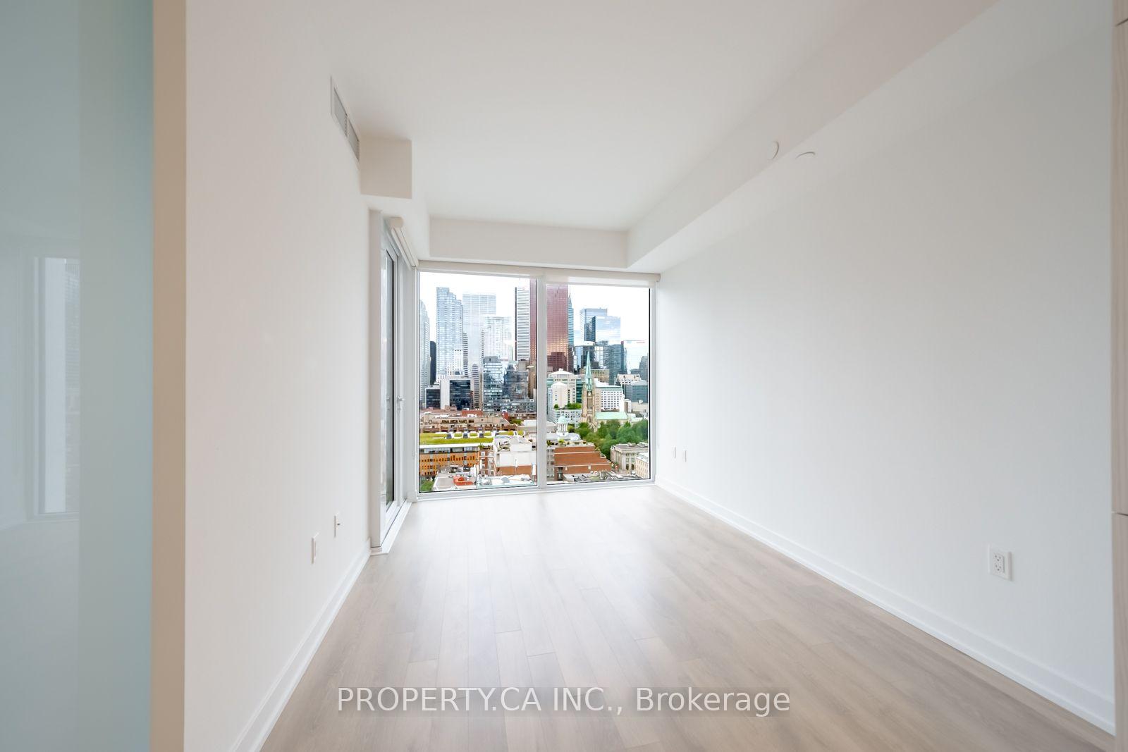 Photo 2 of Unit 1803, 158 Front Street, Toronto, Moss Park — HOMEH
