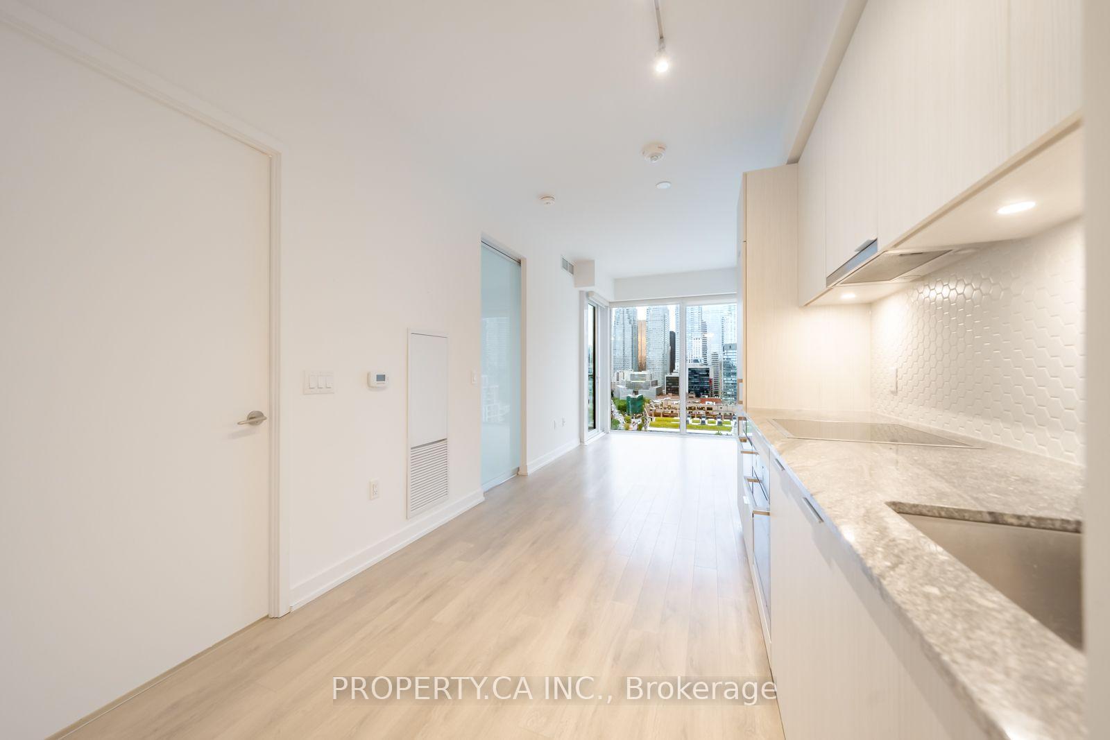 Photo 9 of Unit 1803, 158 Front Street, Toronto, Moss Park — HOMEH
