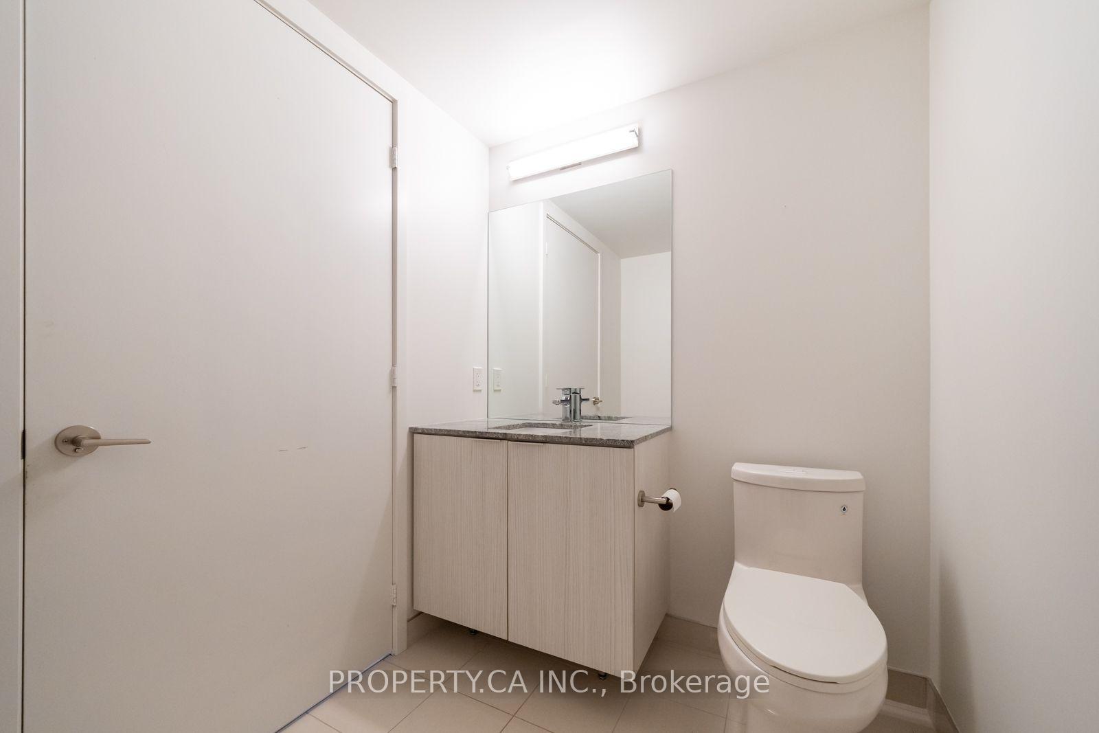 Photo 13 of Unit 1803, 158 Front Street, Toronto, Moss Park — HOMEH
