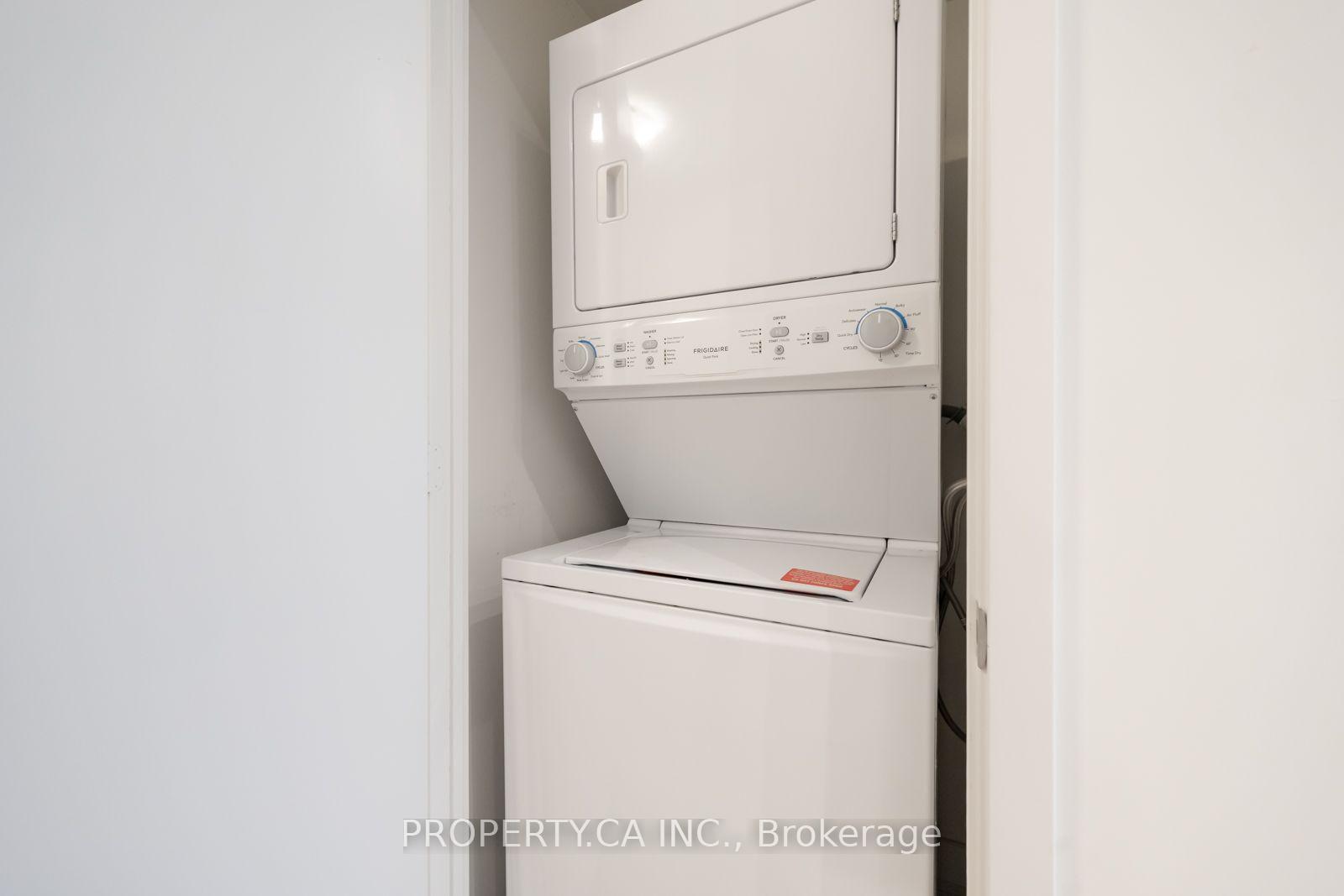 Photo 16 of Unit 1803, 158 Front Street, Toronto, Moss Park — HOMEH