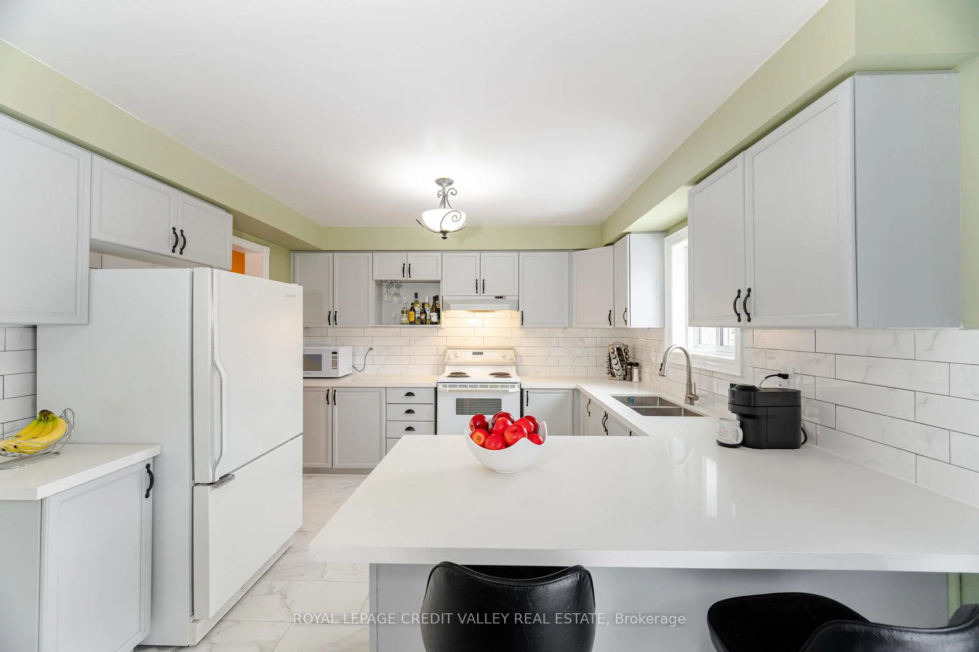 Photo 23 of 8 Livingston Drive, Caledon, Rural Caledon — HOMEH