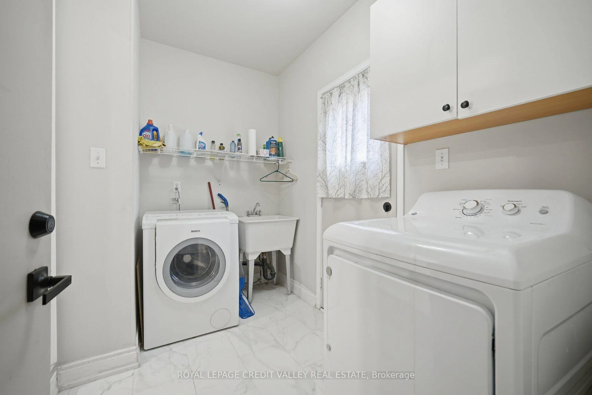 Photo 34 of 8 Livingston Drive, Caledon, Rural Caledon — HOMEH
