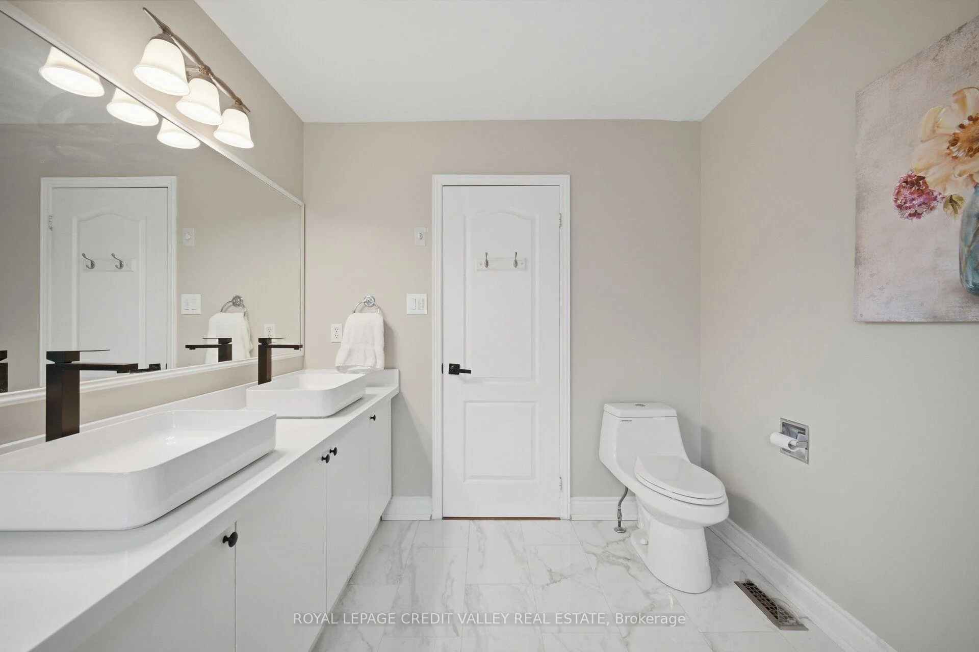 Photo 48 of 8 Livingston Drive, Caledon, Rural Caledon — HOMEH