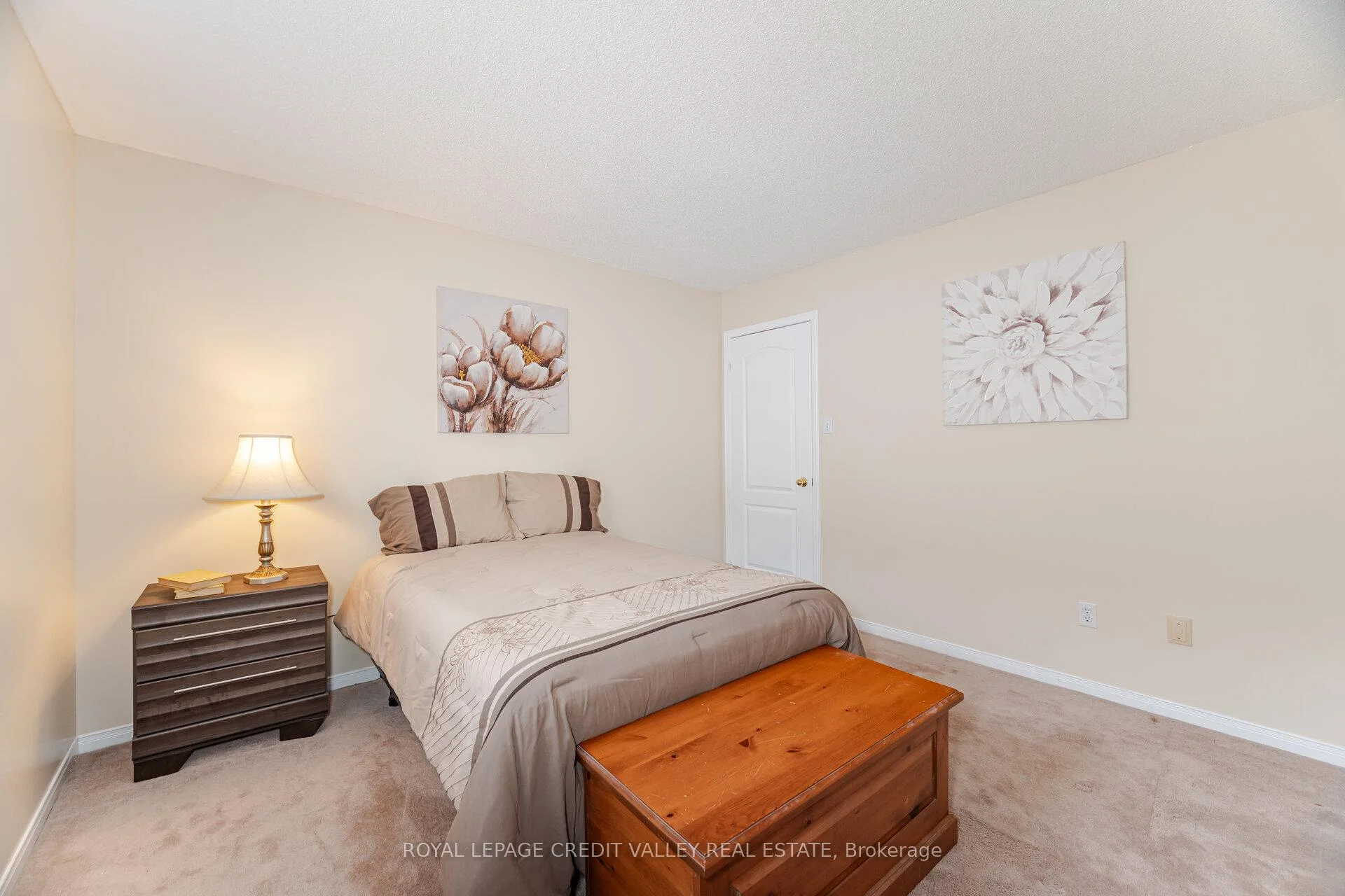 Photo 55 of 8 Livingston Drive, Caledon, Rural Caledon — HOMEH