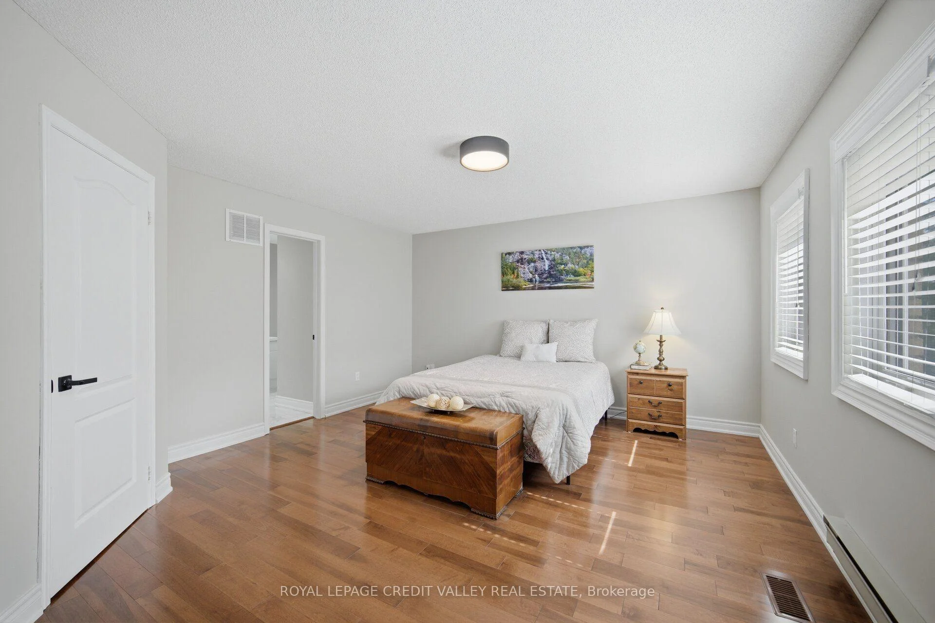Photo 56 of 8 Livingston Drive, Caledon, Rural Caledon — HOMEH