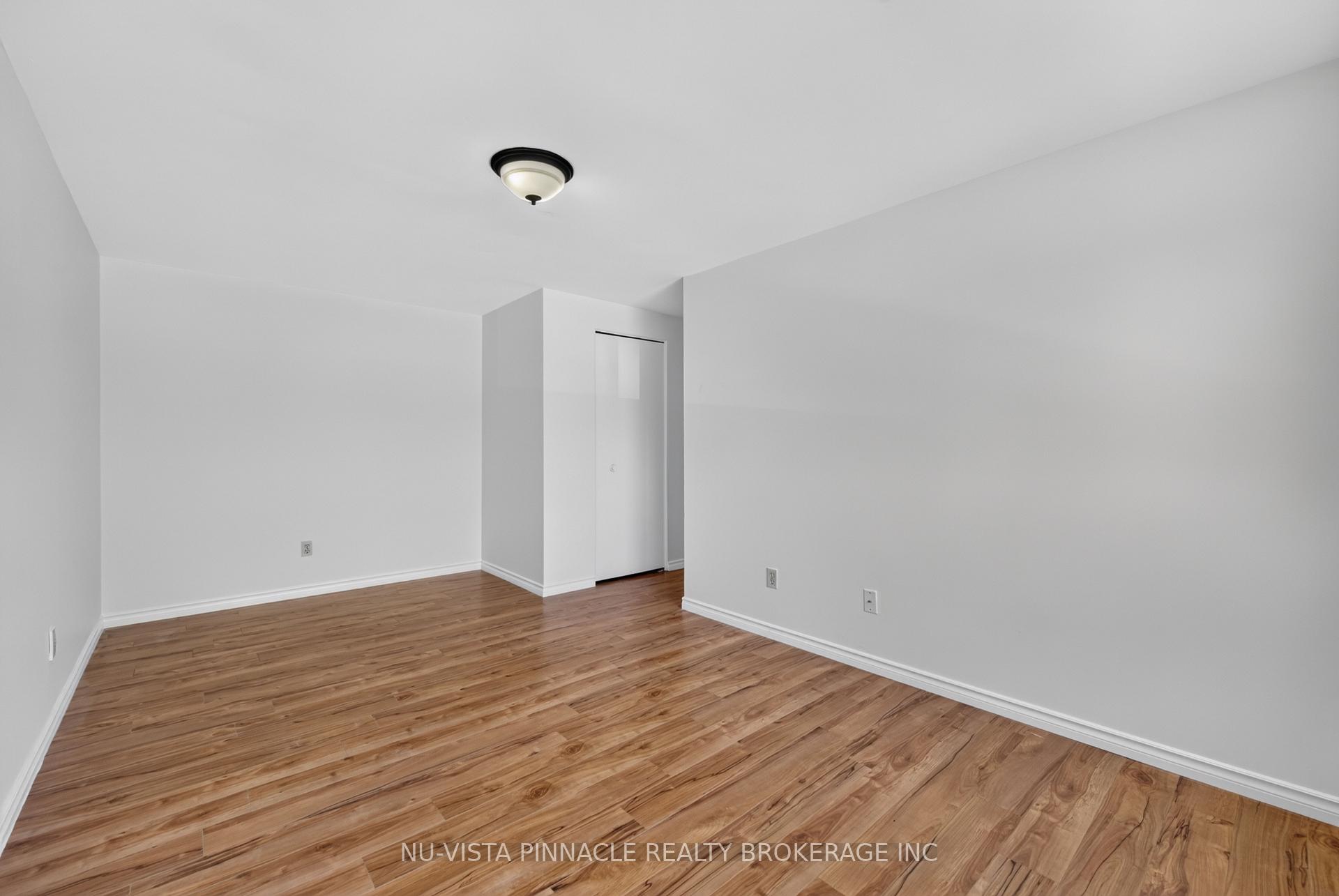 Photo 18 of 69 Conway Drive, London, South X — HOMEH