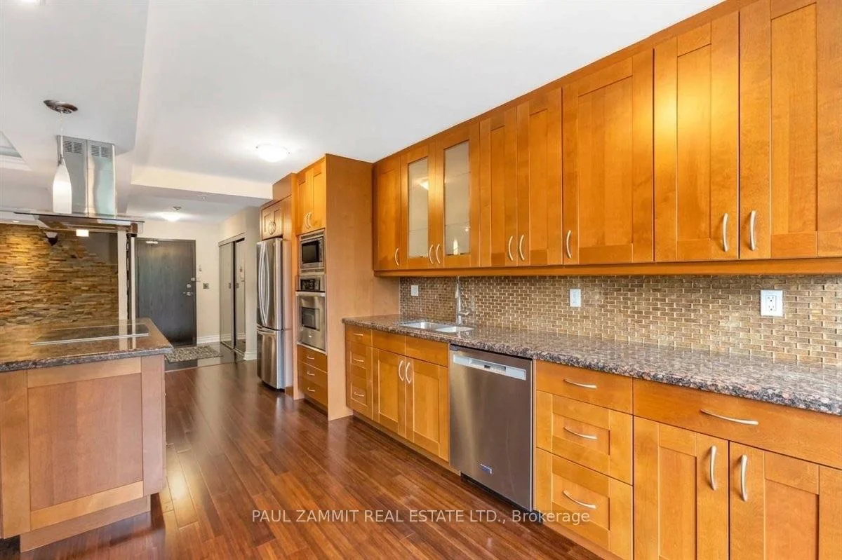 Photo 11 of Unit 323, 7905 Bayview Avenue, Markham, Aileen-Willowbrook — HOMEH
