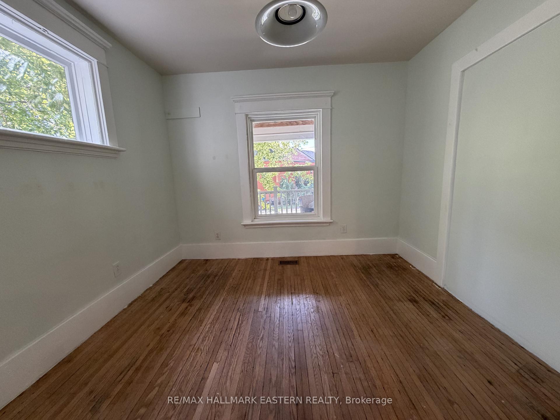 Photo 22 of 242 Dublin Street, Peterborough, Town Ward 3 — HOMEH