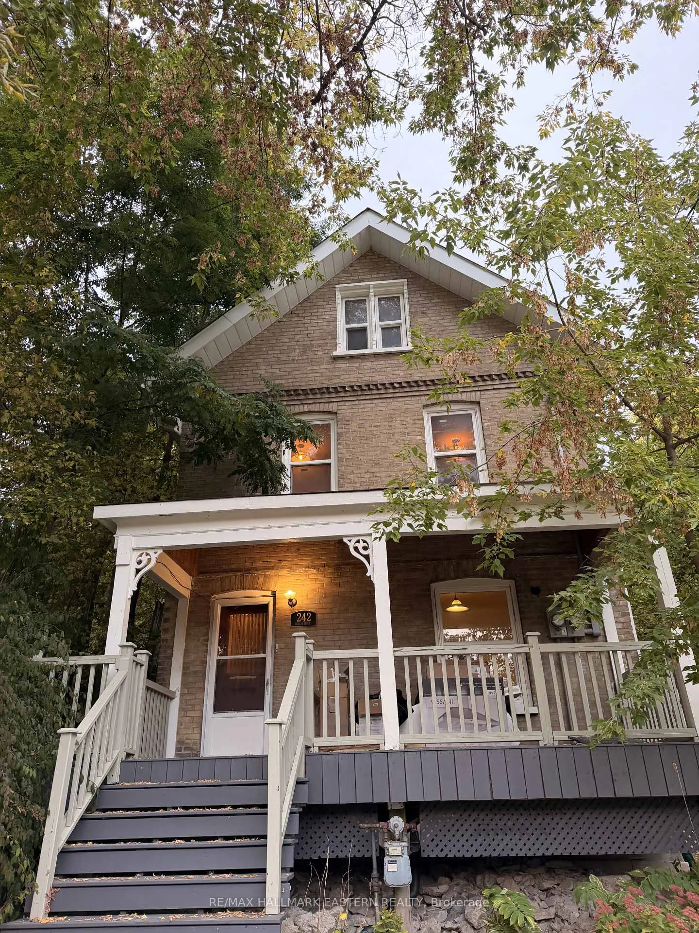 Photo of 242 Dublin Street