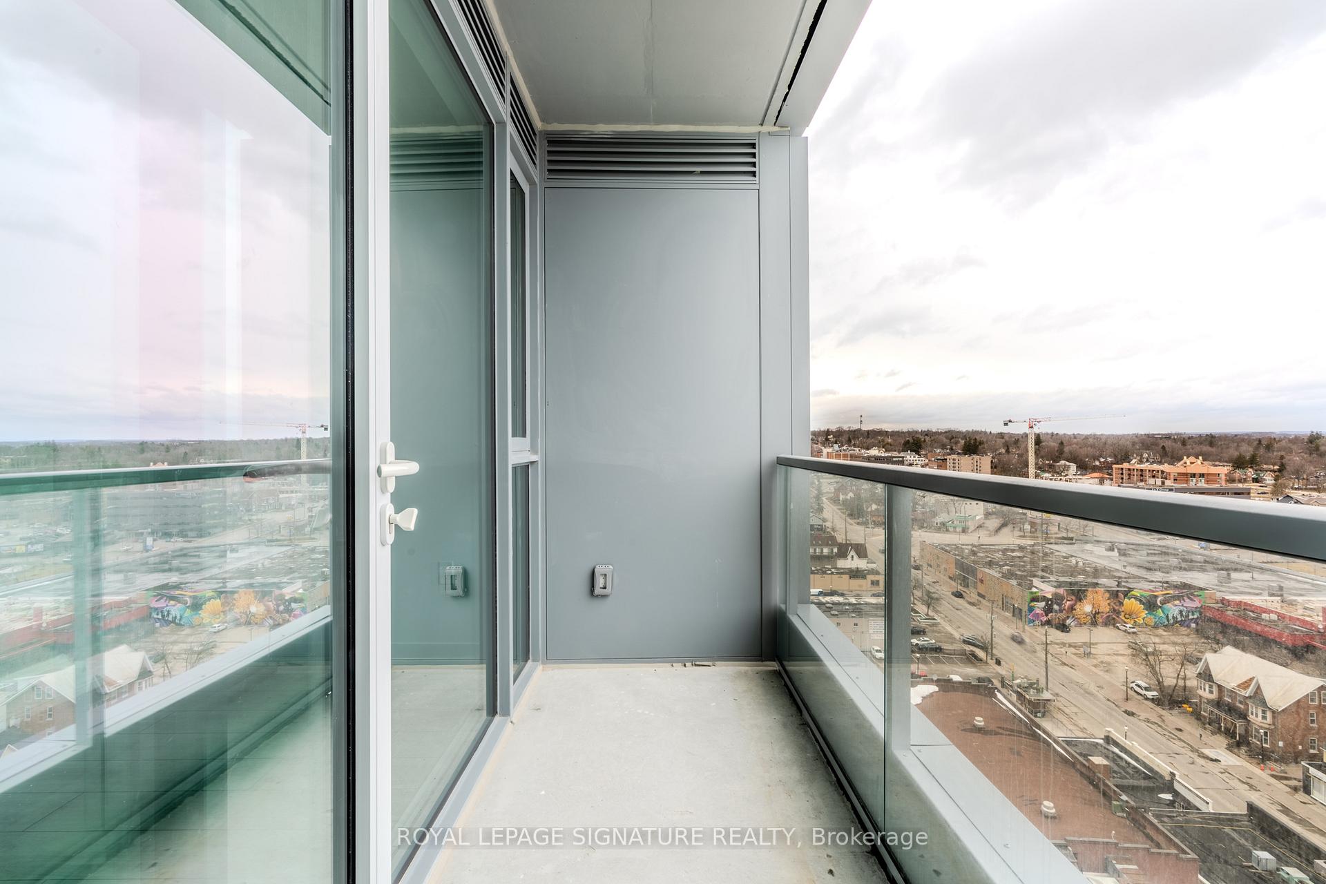 Photo 22 of Unit 1305, 39 Mary Street, Barrie, City Centre — HOMEH