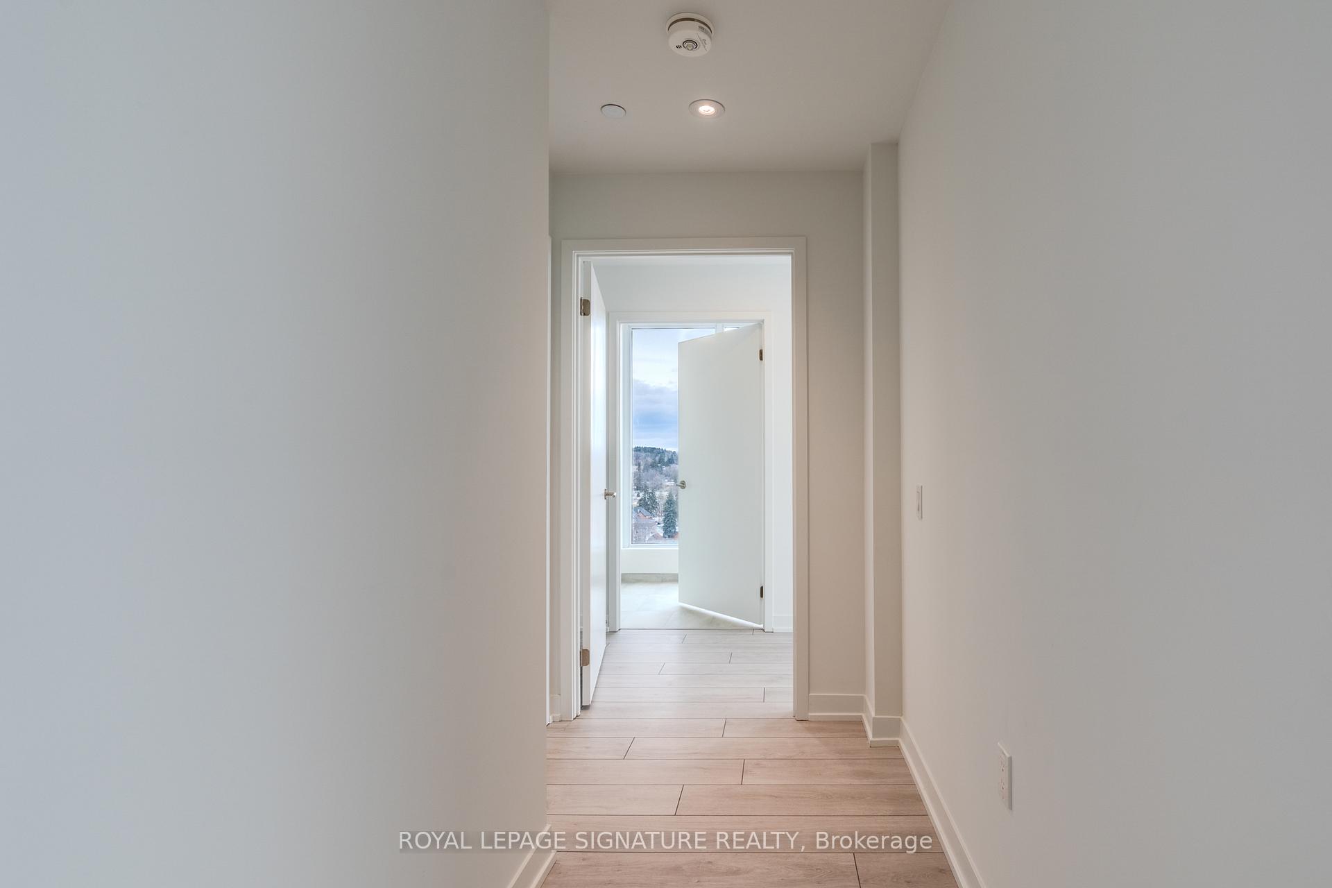 Photo 27 of Unit 1305, 39 Mary Street, Barrie, City Centre — HOMEH