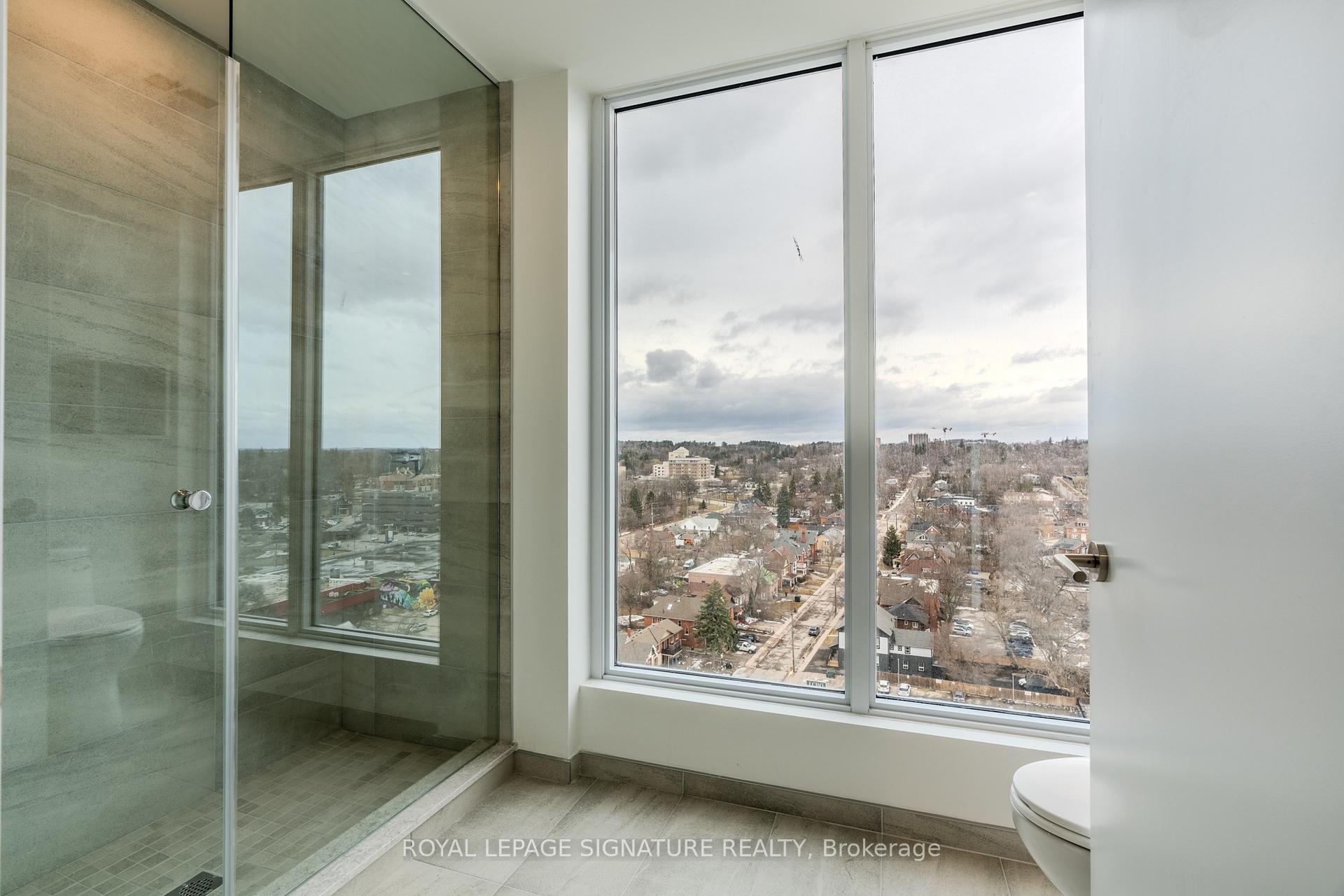 Photo 29 of Unit 1305, 39 Mary Street, Barrie, City Centre — HOMEH