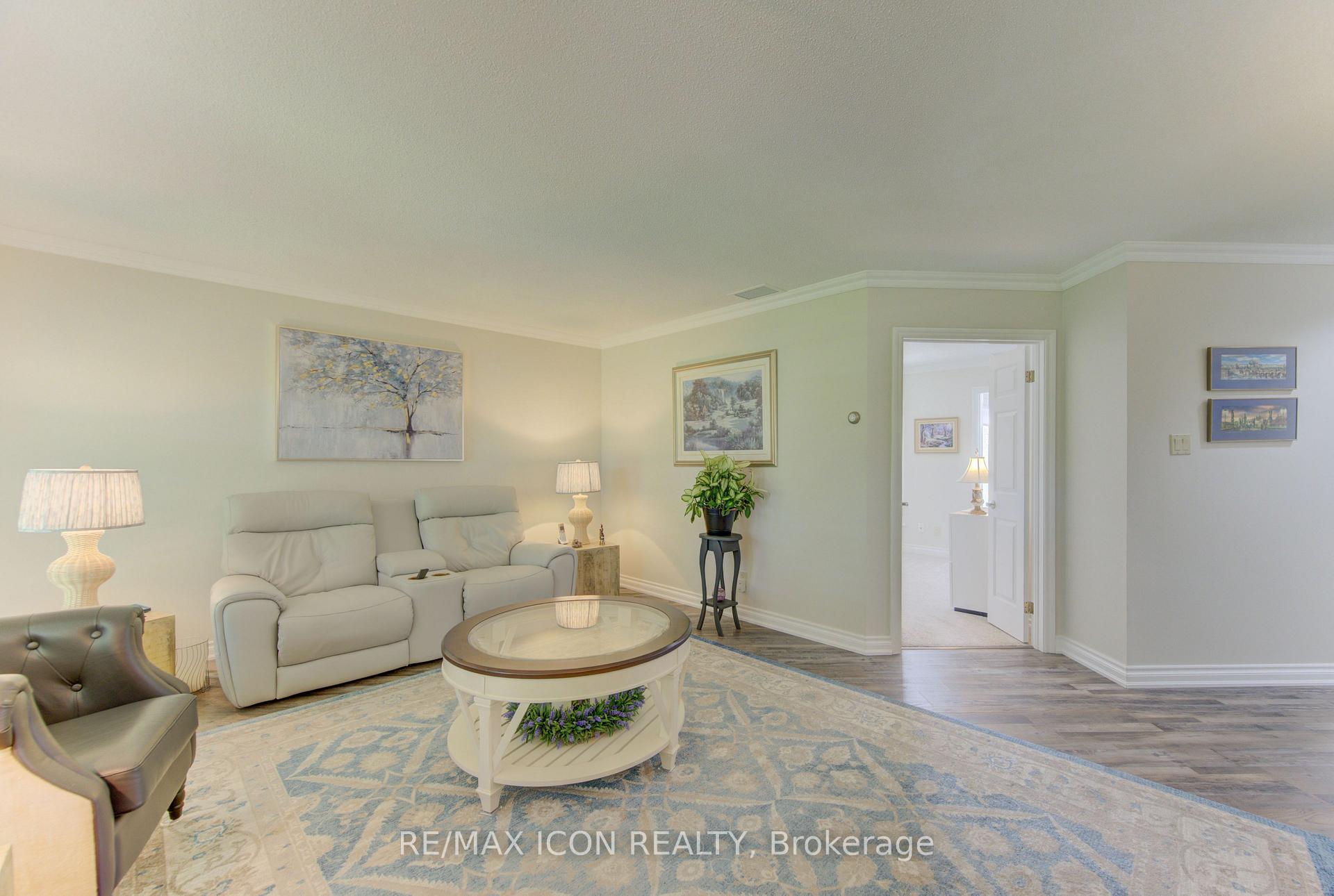 Photo 38 of Unit 31, 45 Blue Springs Drive, Waterloo, Colonial Acres — HOMEH