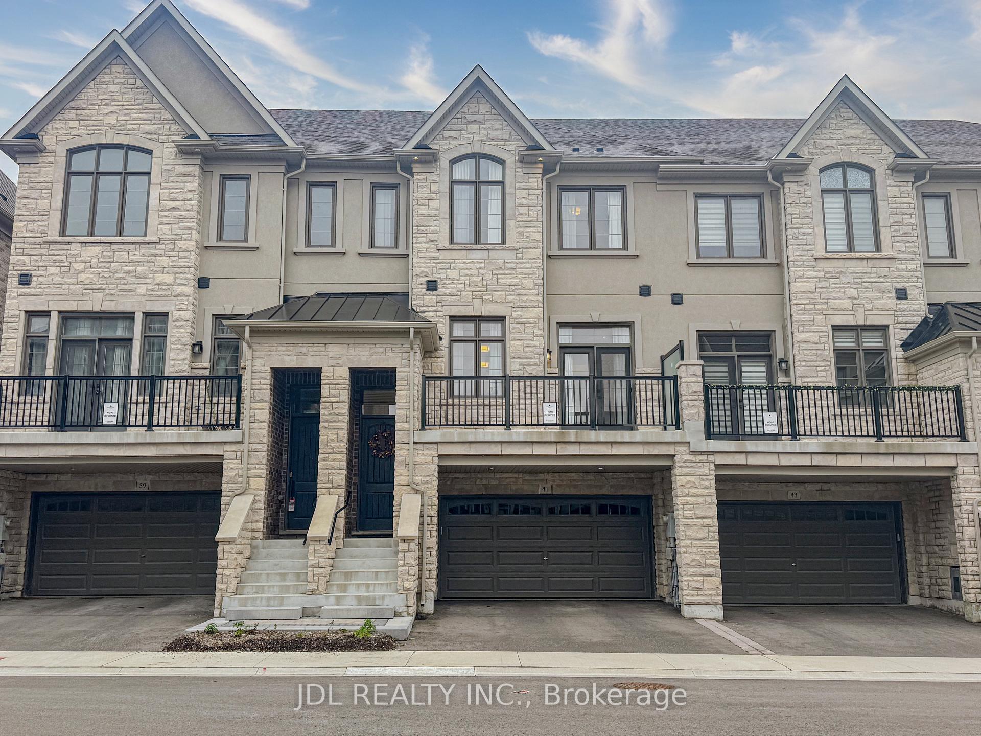Photo 2 of 41 West Village Lane, Markham, Angus Glen — HOMEH
