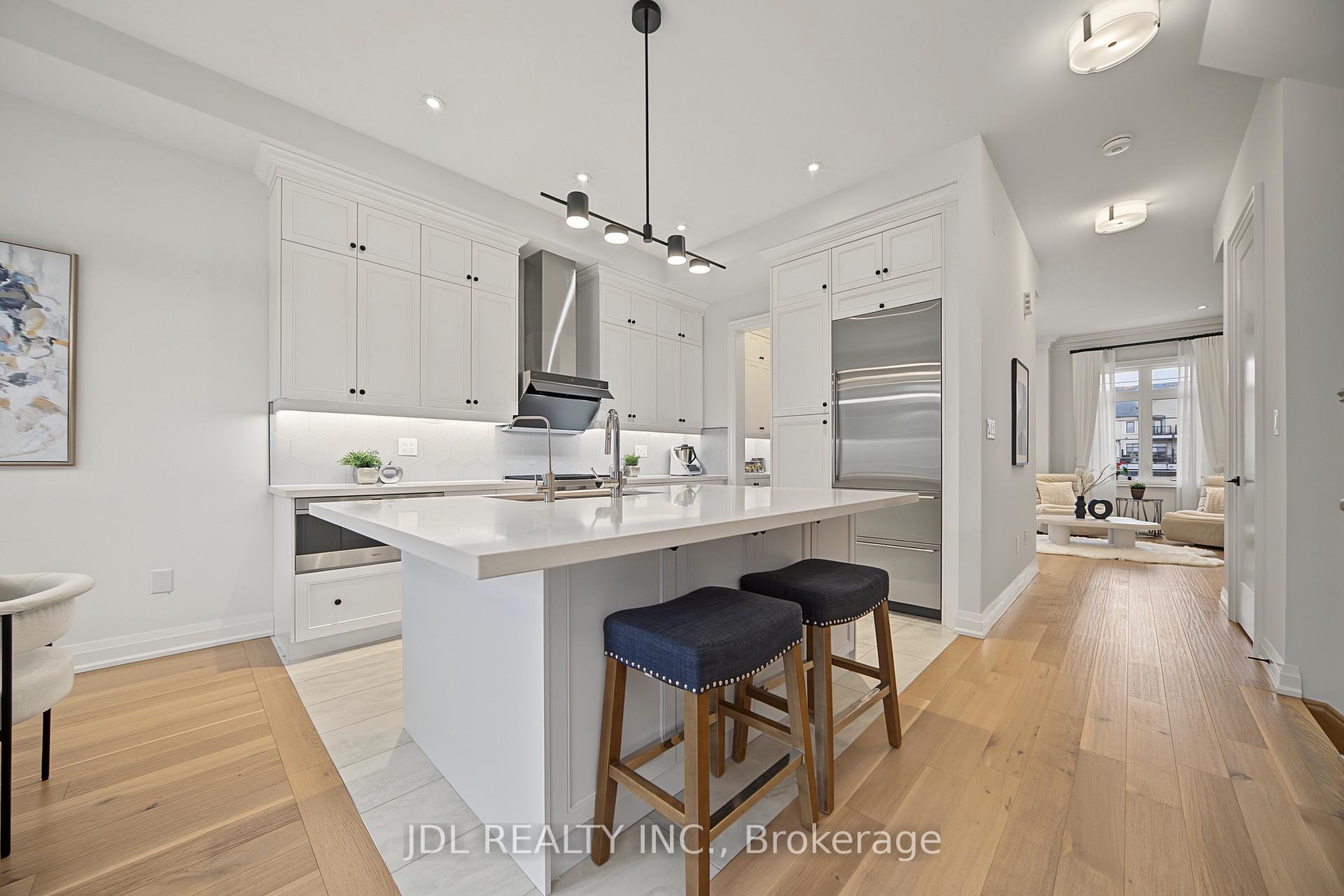 Photo 11 of 41 West Village Lane, Markham, Angus Glen — HOMEH