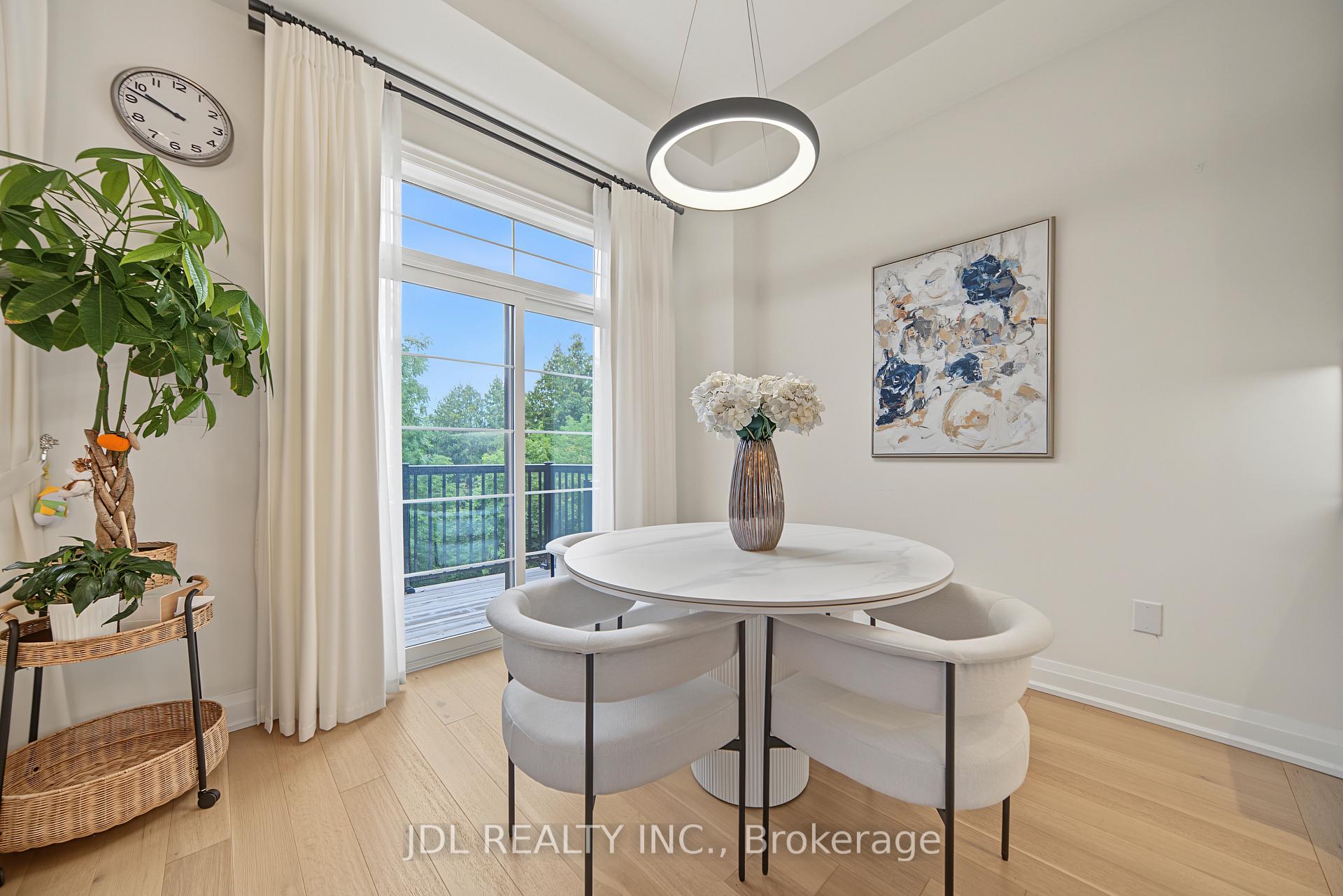 Photo 18 of 41 West Village Lane, Markham, Angus Glen — HOMEH