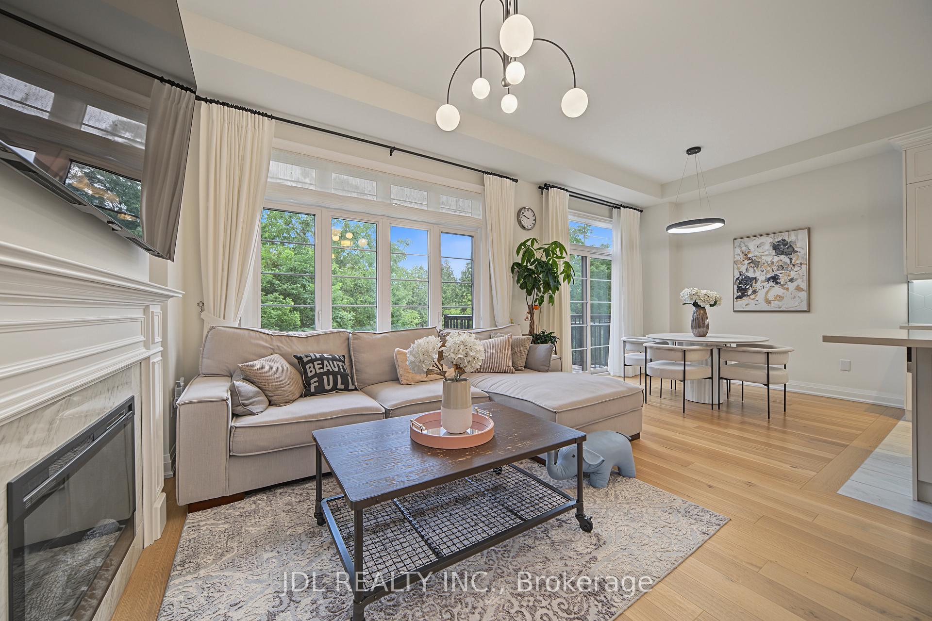 Photo 24 of 41 West Village Lane, Markham, Angus Glen — HOMEH