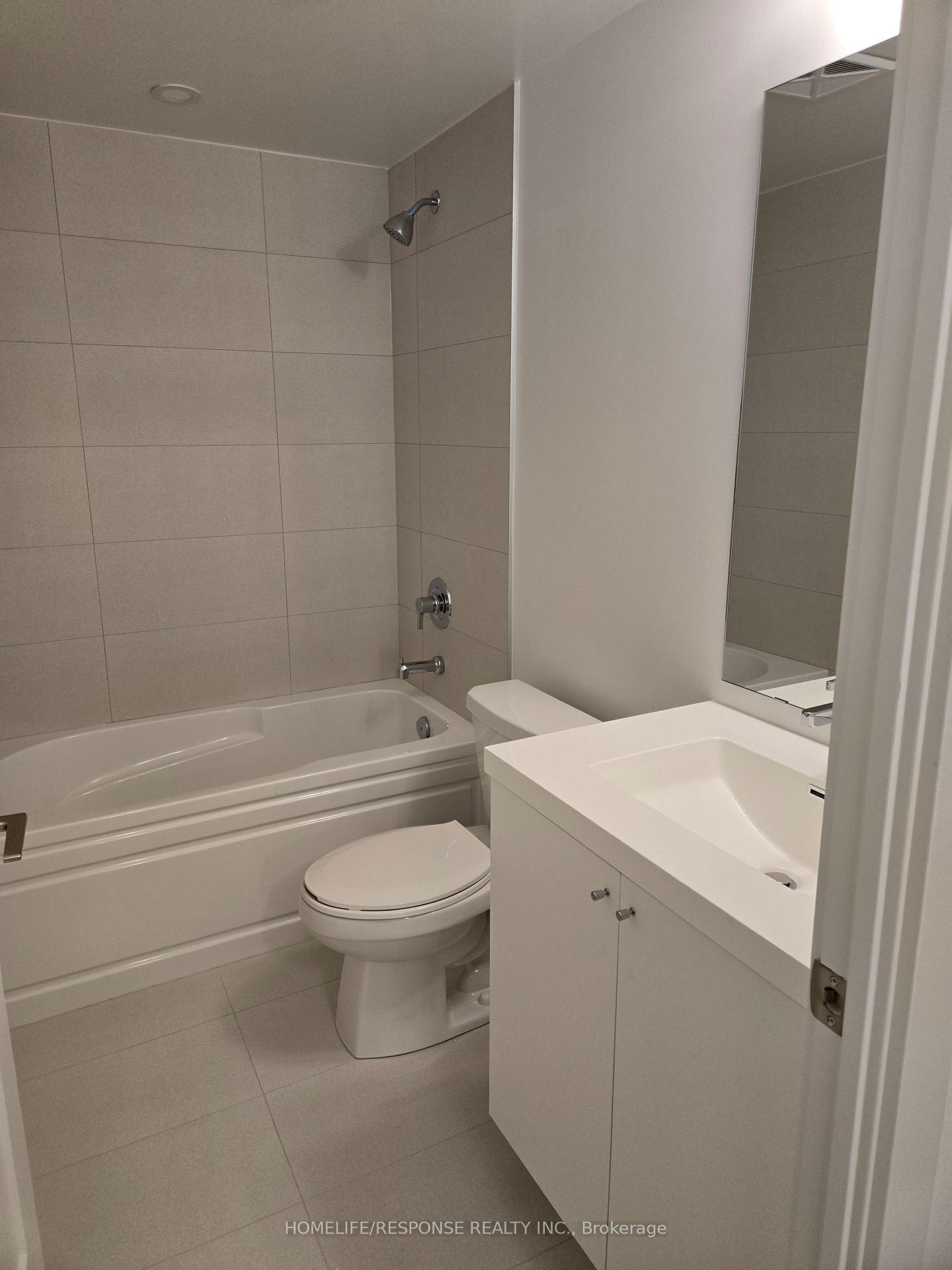 Photo 4 of Unit 916, 2545 Simcoe Street N, Oshawa, Windfields — HOMEH