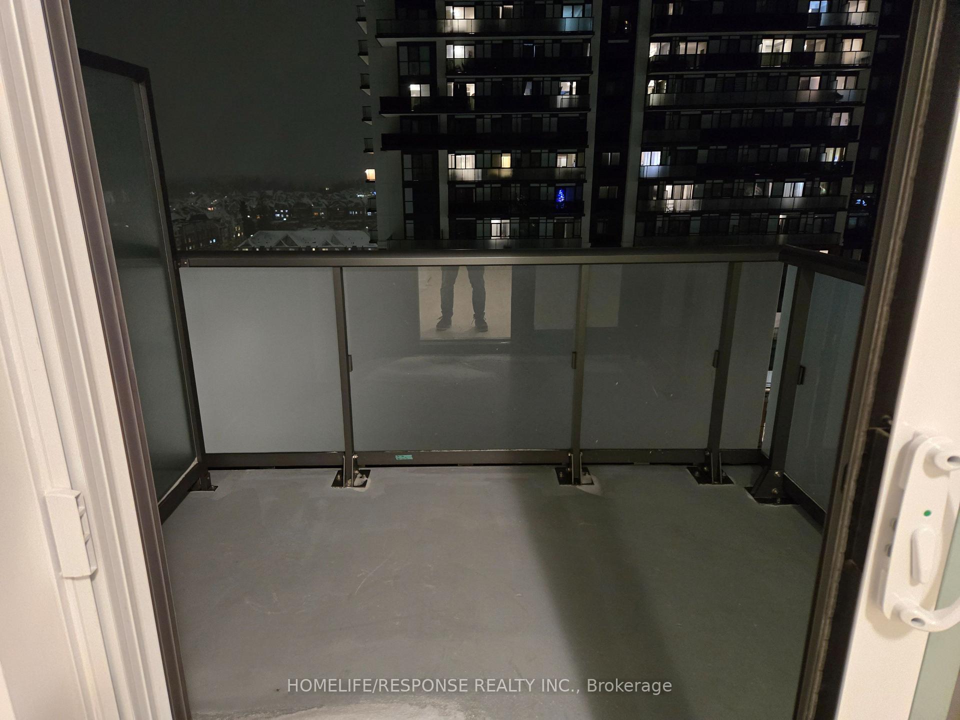 Photo 11 of Unit 916, 2545 Simcoe Street N, Oshawa, Windfields — HOMEH
