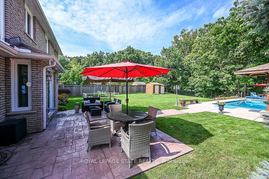 Photo 39 of 109 Maple Drive, Hamilton, Stoney Creek — HOMEH