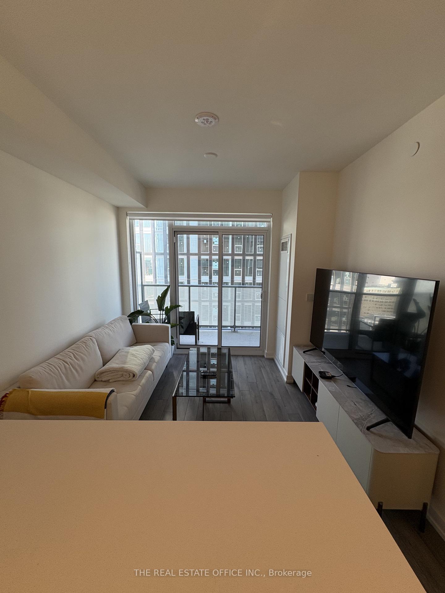 Photo 2 of Unit 3301, 89 Church Street, Toronto, Church-Yonge Corridor — HOMEH