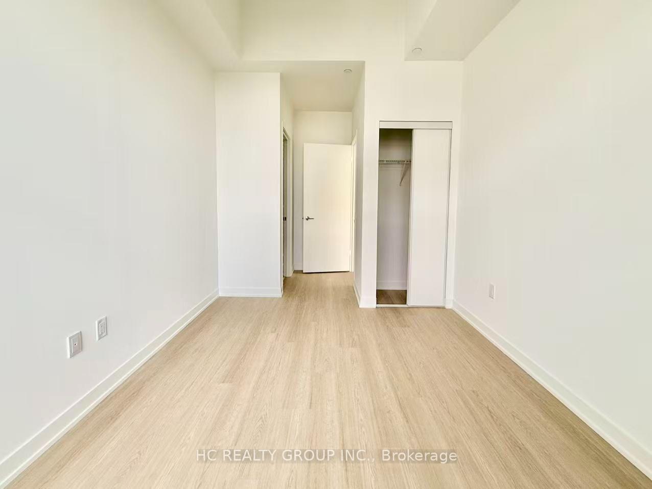 Photo 6 of Unit 704, 15 David Salomon Drive, Toronto, Flemingdon Park — HOMEH