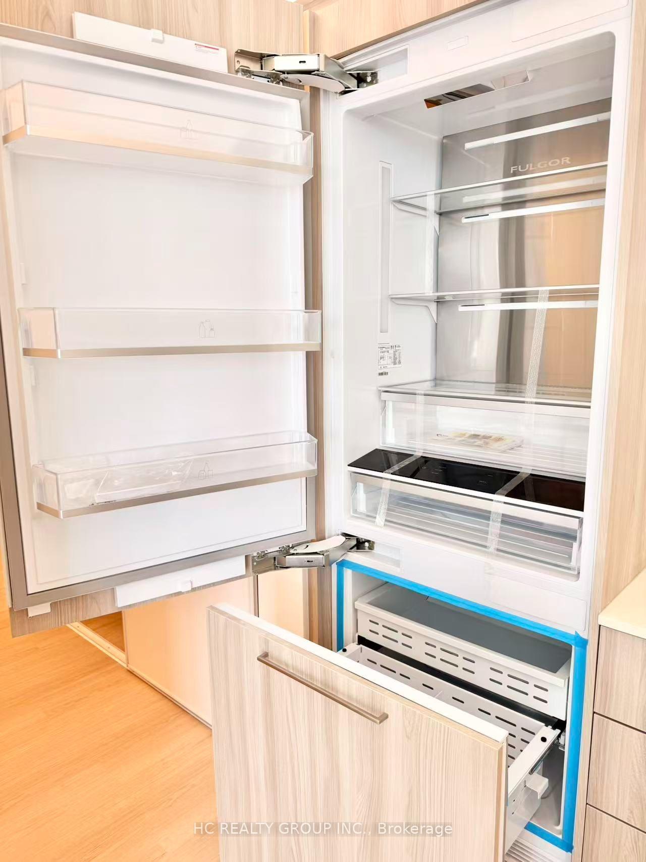 Photo 11 of Unit 704, 15 David Salomon Drive, Toronto, Flemingdon Park — HOMEH