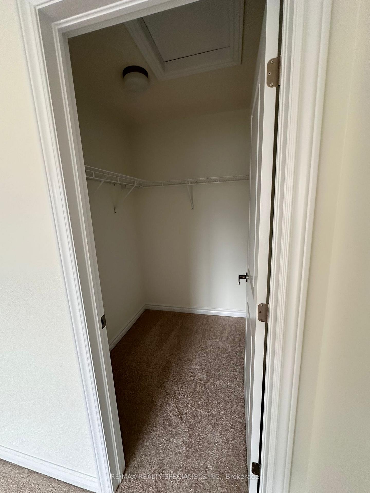 Photo 20 of Unit UPPER, 26 Thornbird Crescent, Brampton, Northwest Brampton — HOMEH