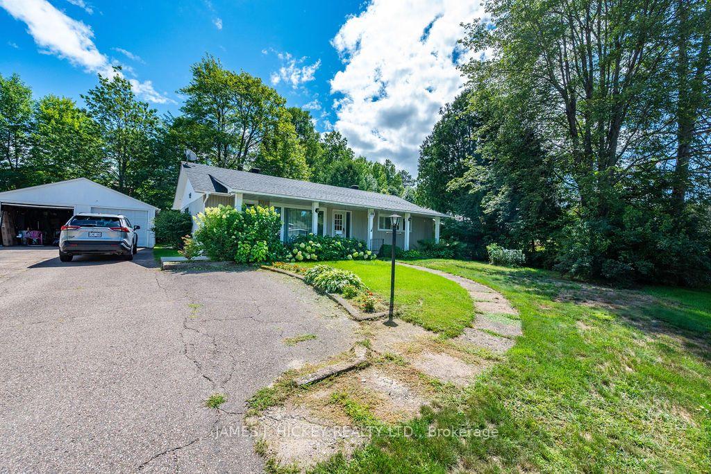Photo of 100 Glendale Avenue