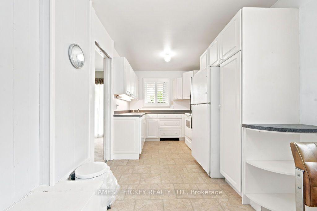 Photo 12 of 100 Glendale Avenue, Deep River, Deep River — HOMEH
